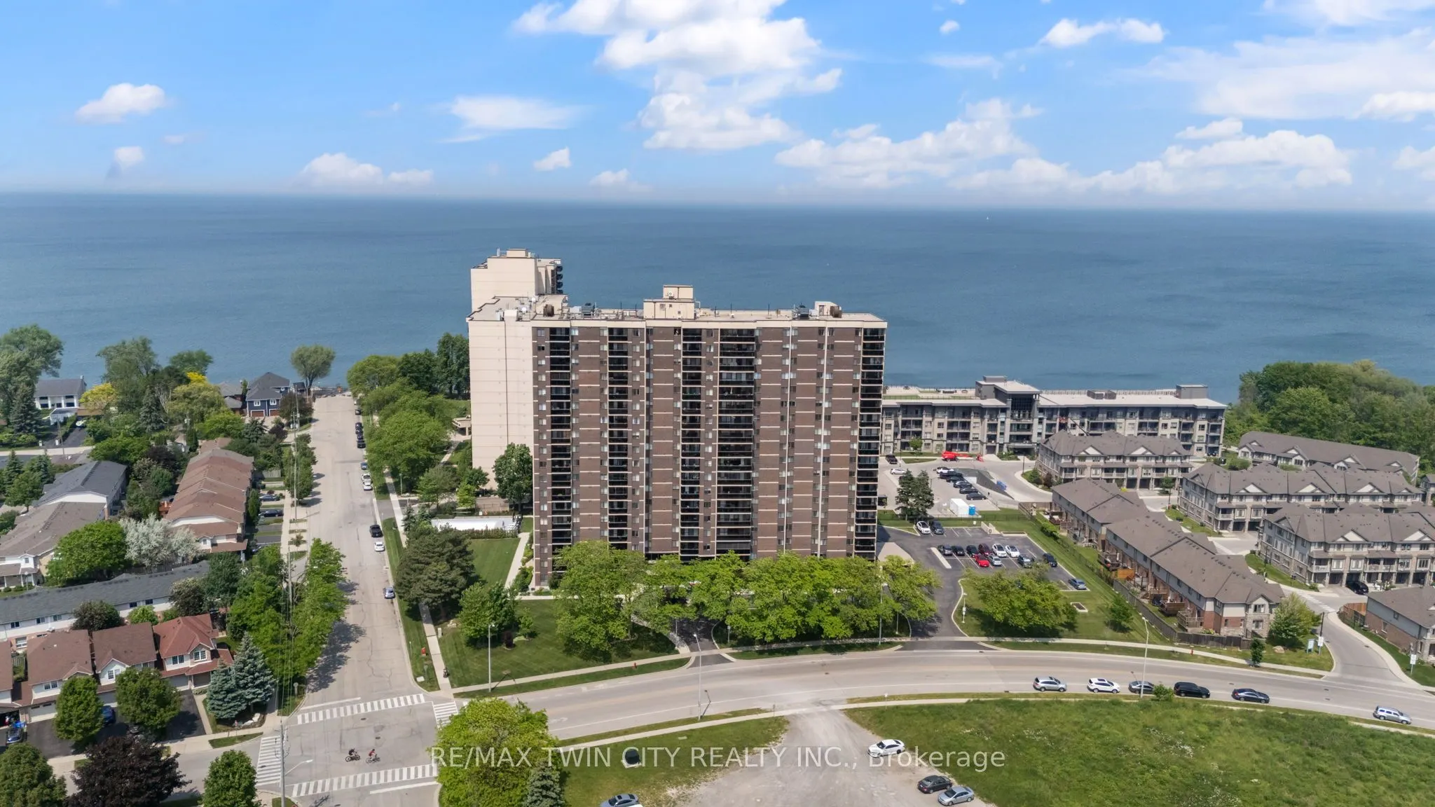 301 Frances Avenue, #1605