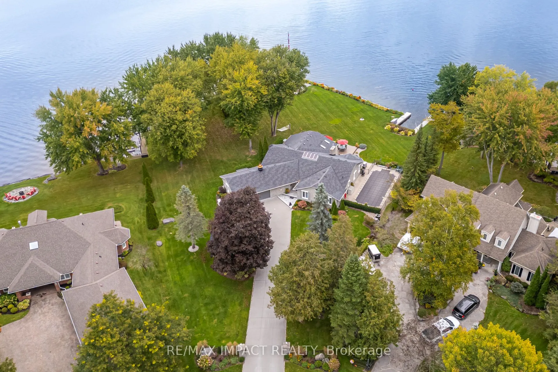 8 Sylvan Court