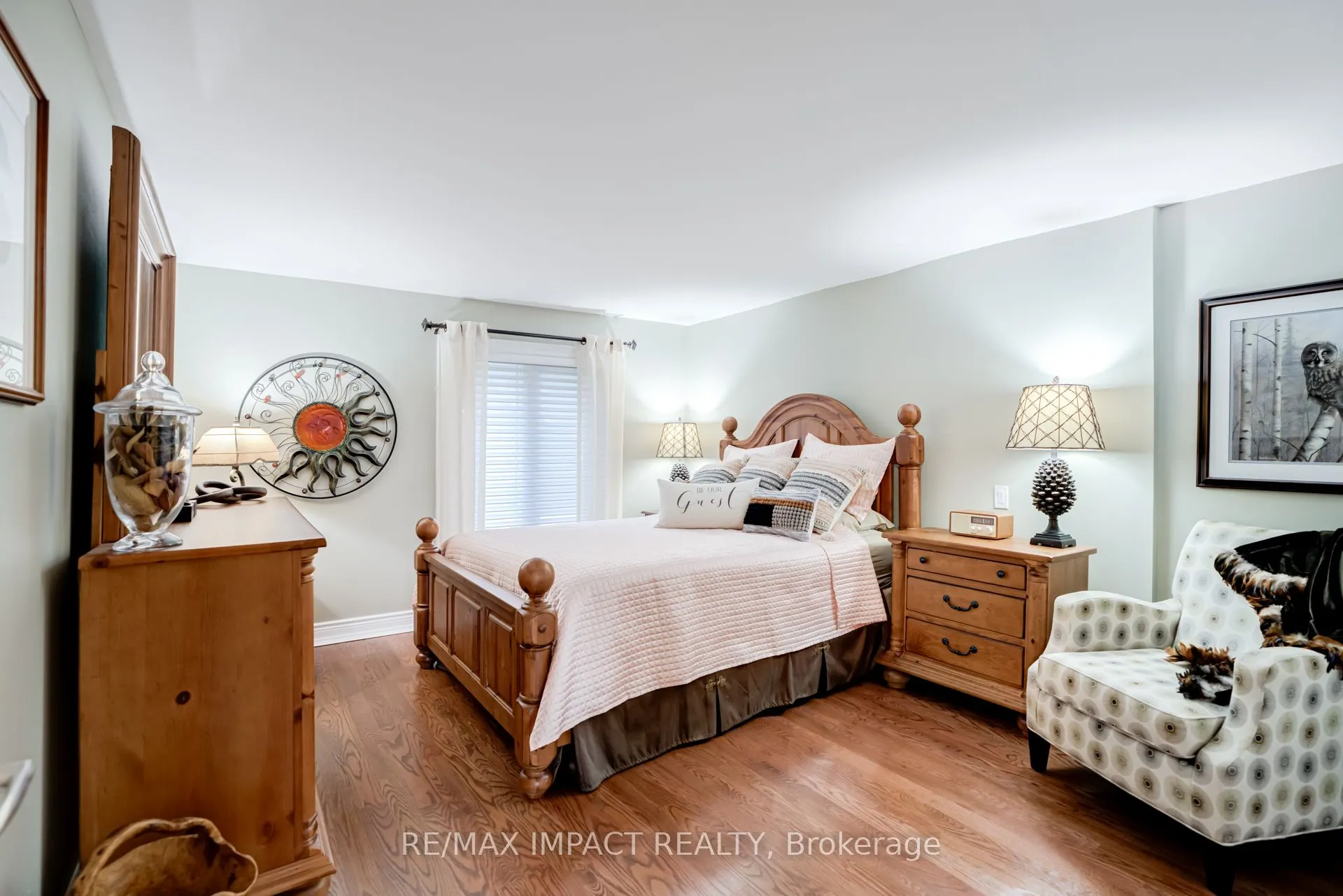 8 Sylvan Court