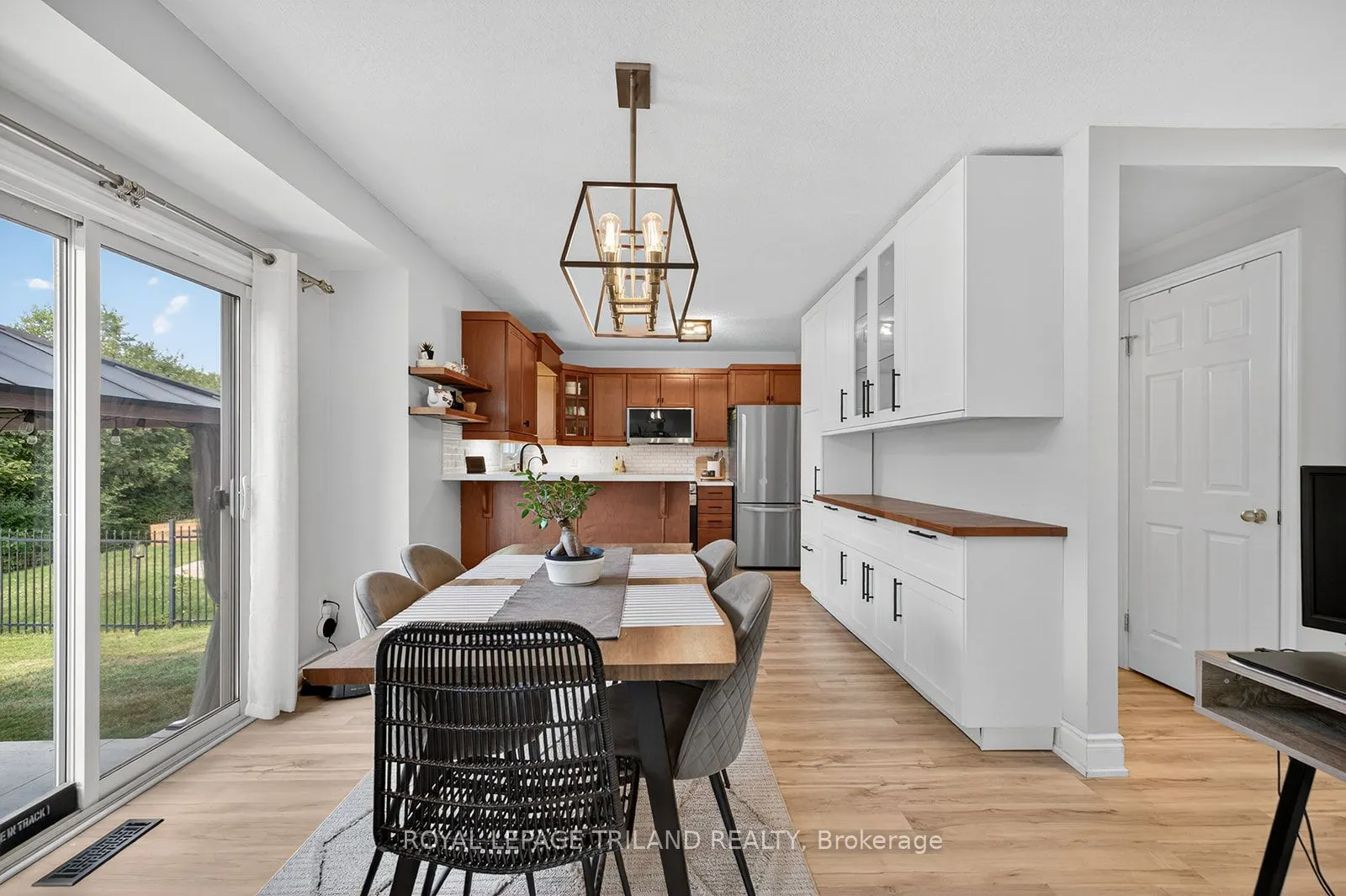 63 Meadowvale Drive