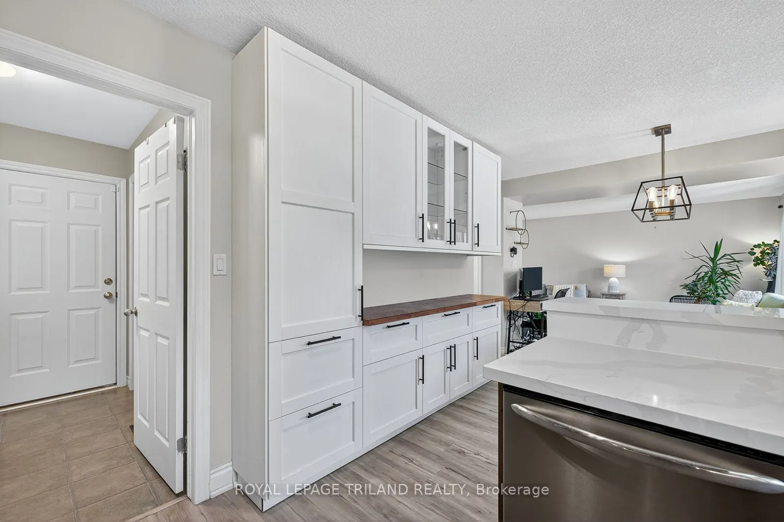 63 Meadowvale Drive