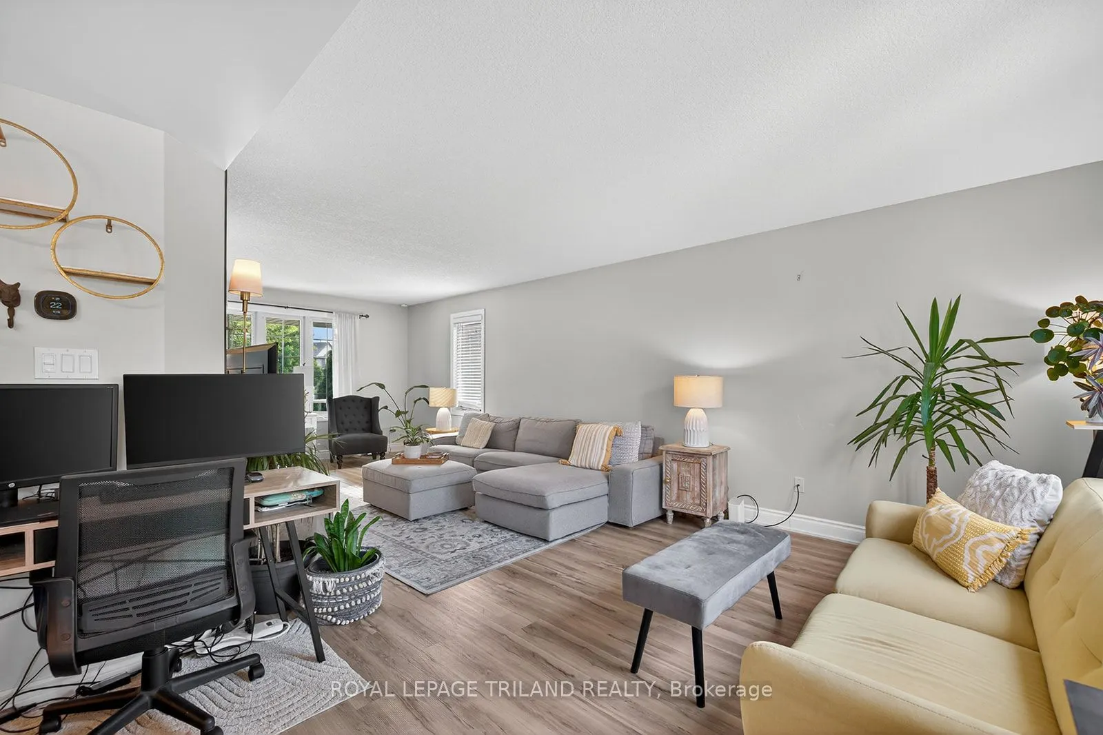 63 Meadowvale Drive