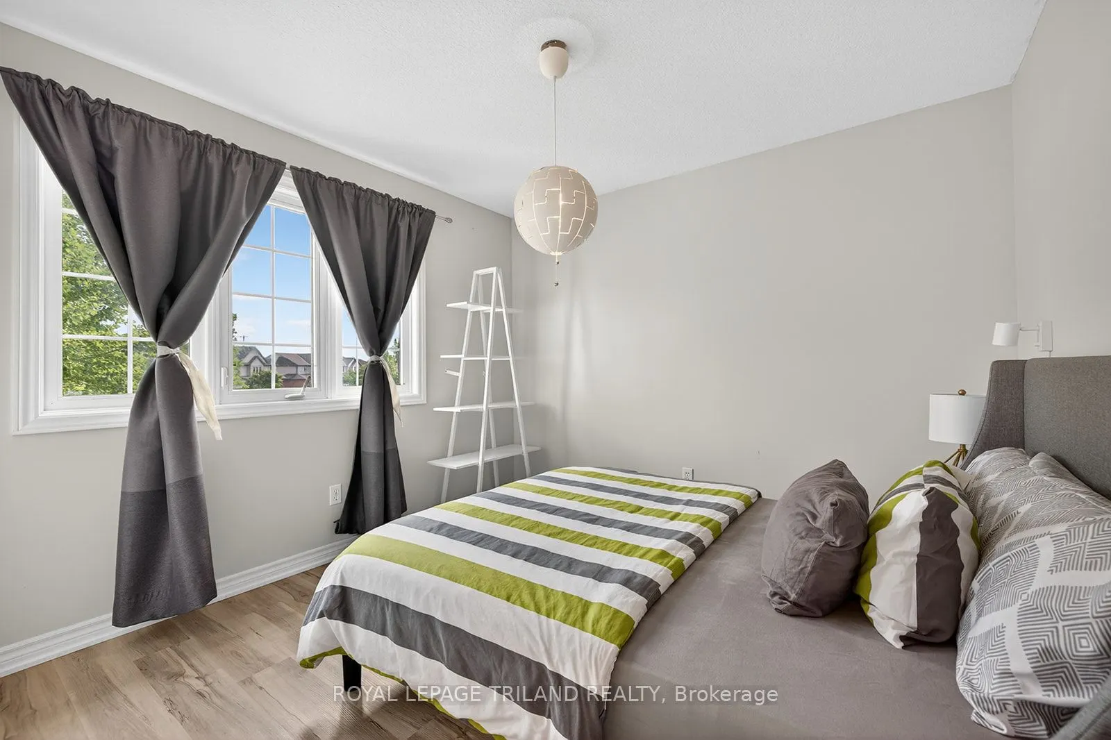 63 Meadowvale Drive