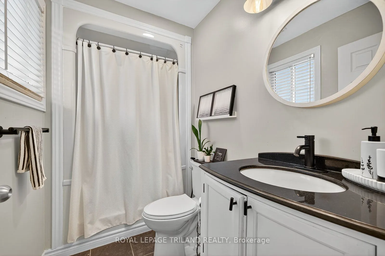 63 Meadowvale Drive