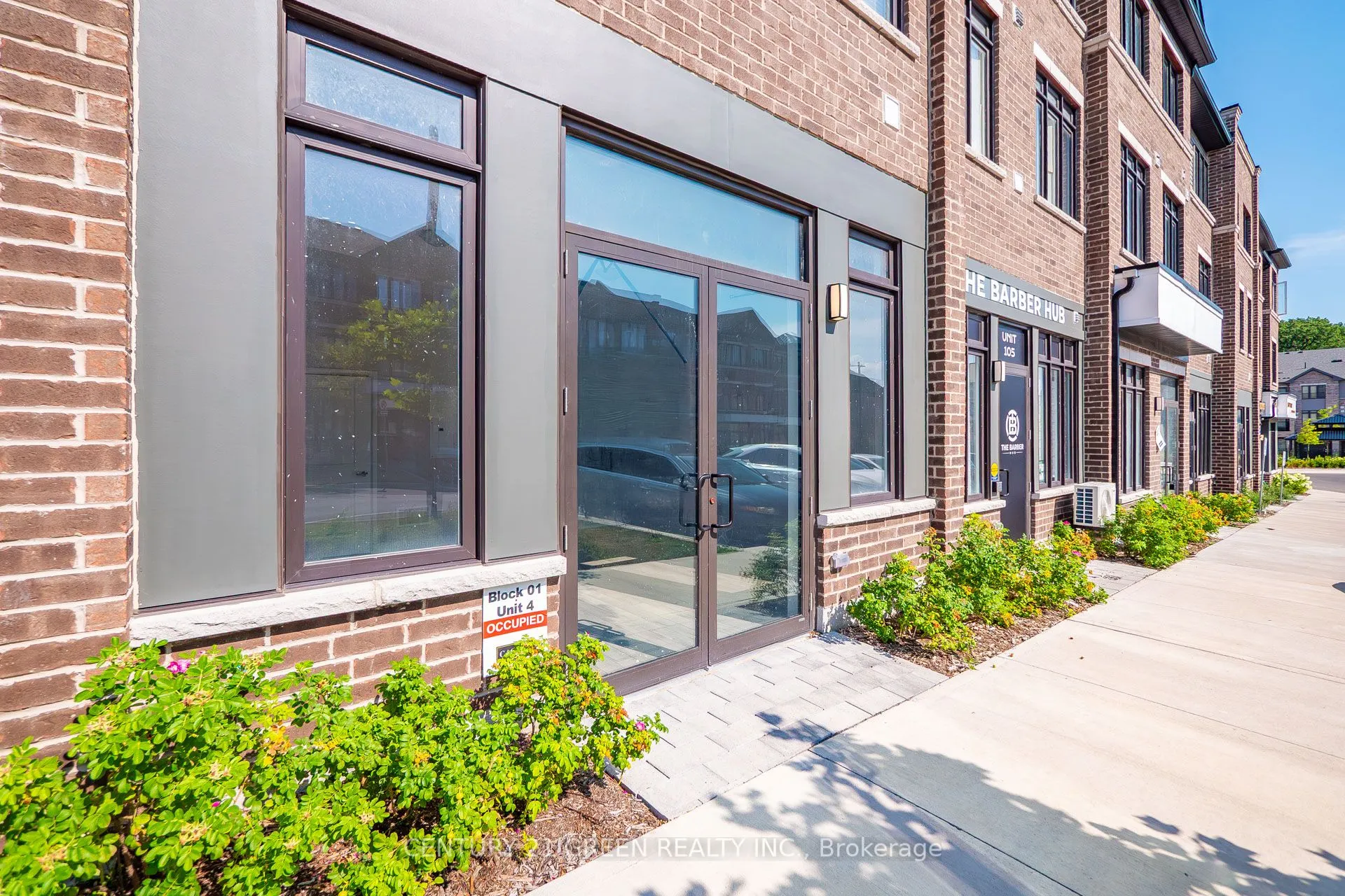 585 Colborne Street, #104