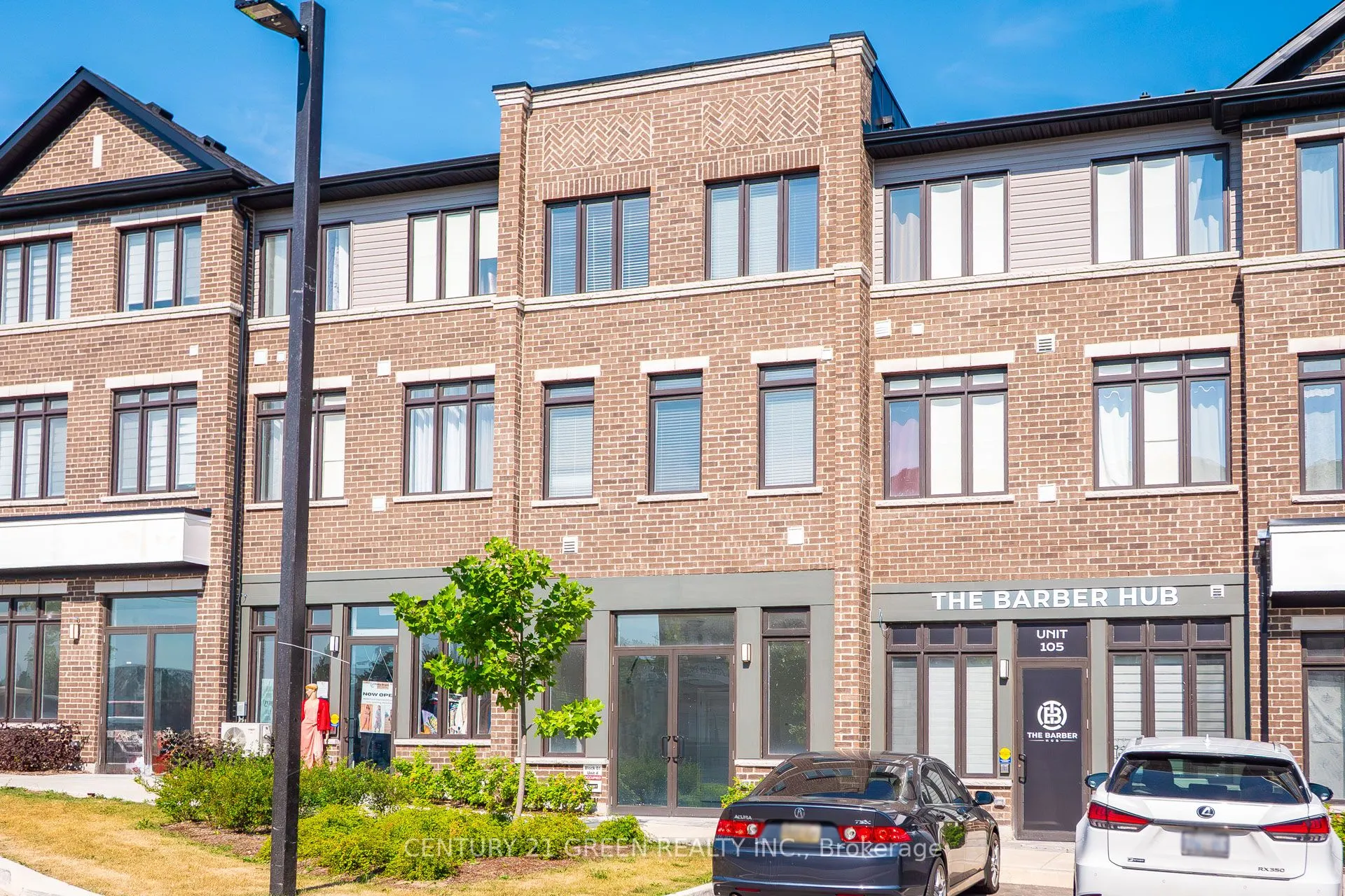 585 Colborne Street, #104