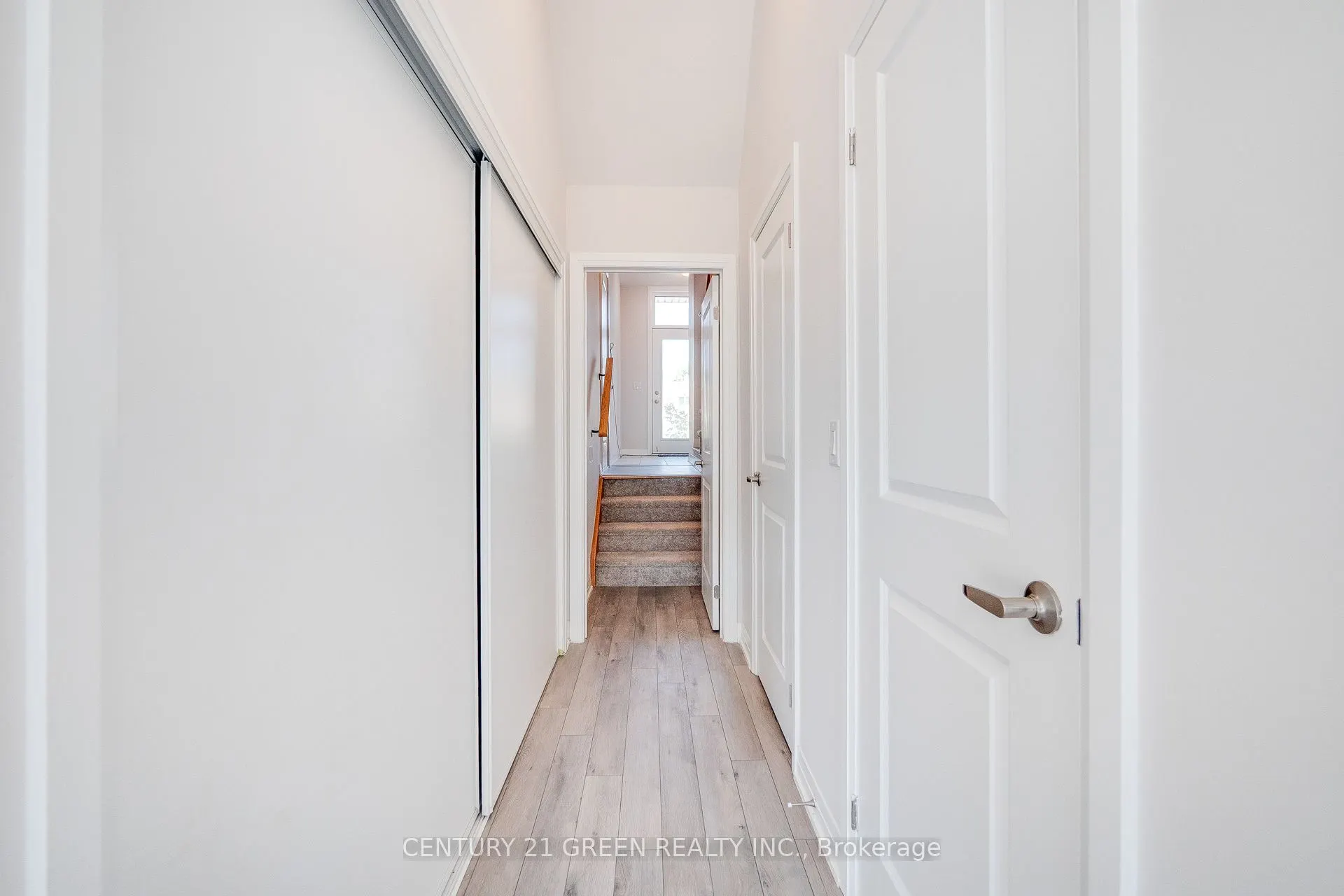 585 Colborne Street, #104
