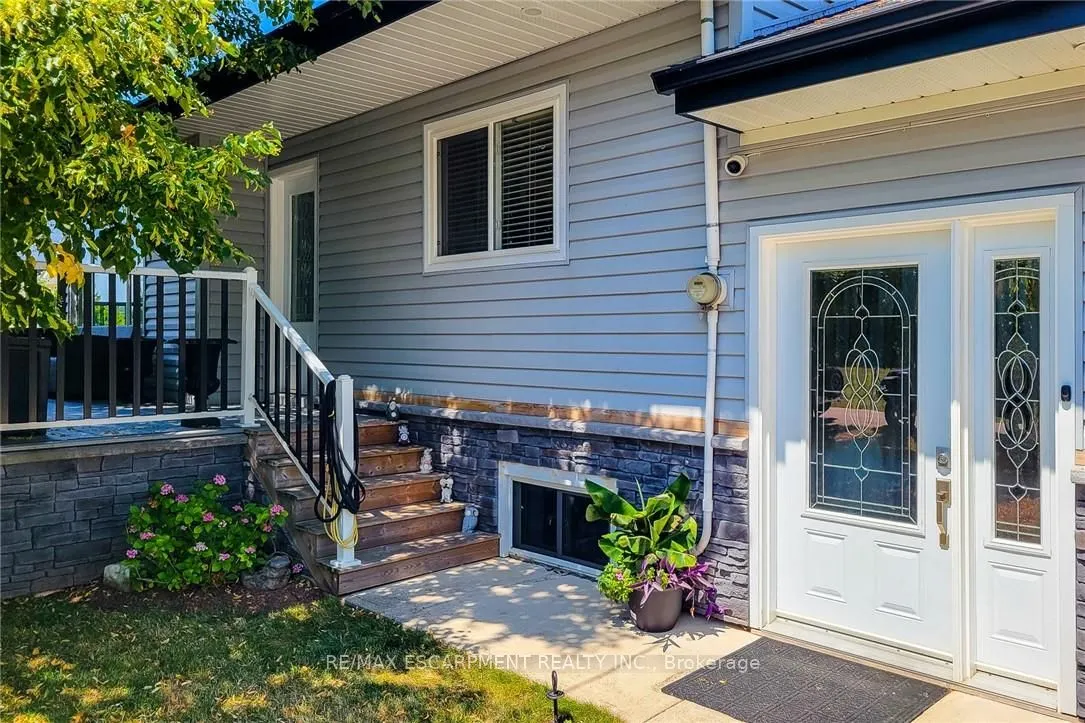 10 Lincoln Avenue