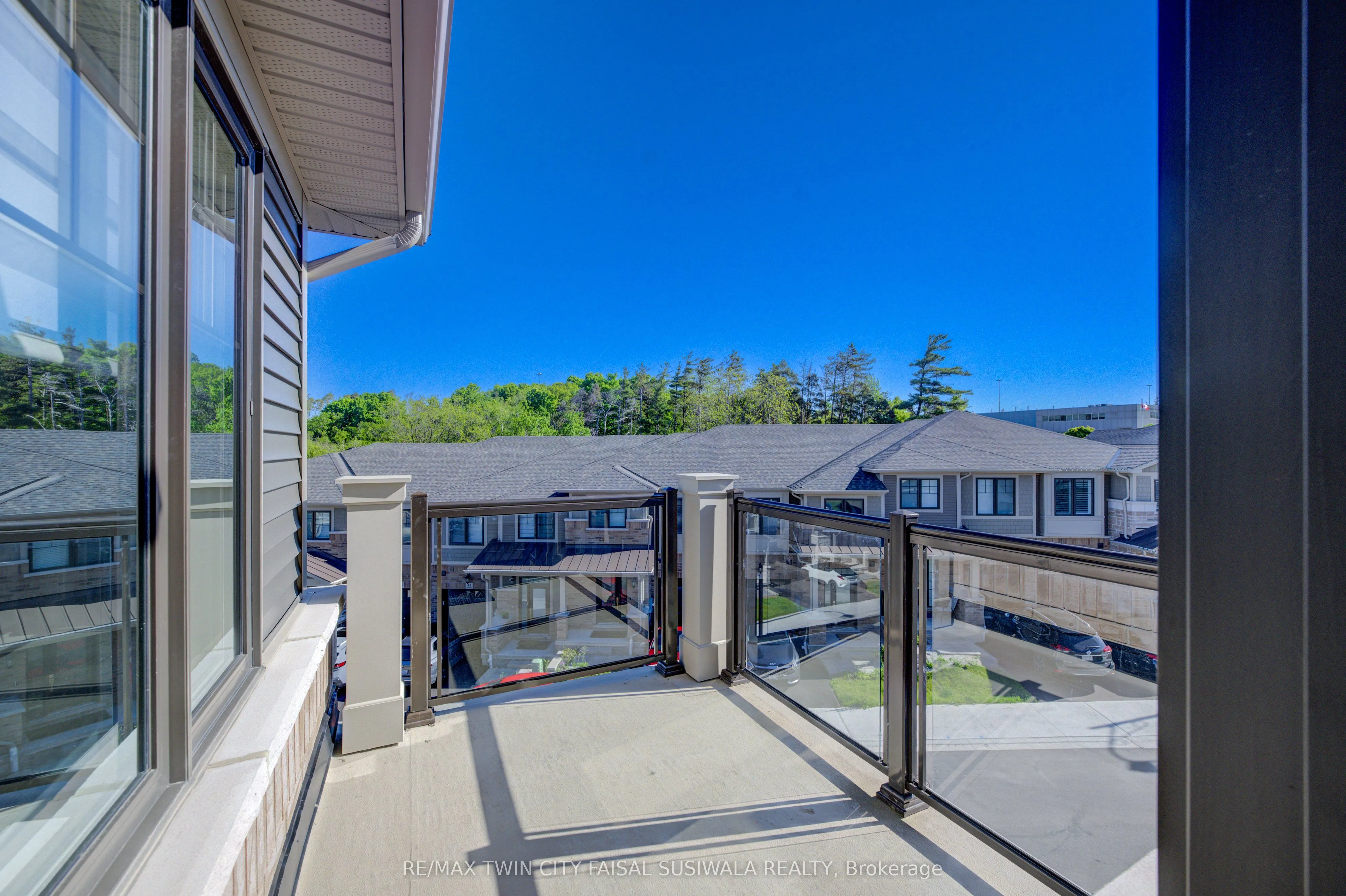 10 Birmingham Drive, #116