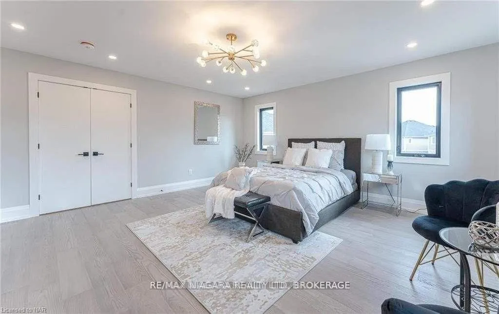 2782 CANADIANA Court