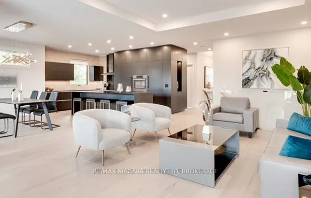 2795 CANADIANA Court