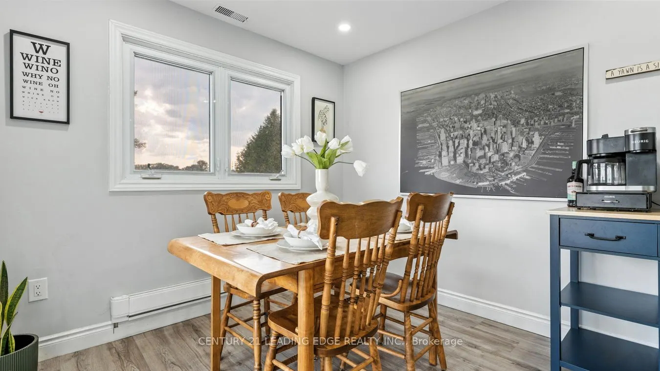 1591 Wallbridge-Loyalist Road