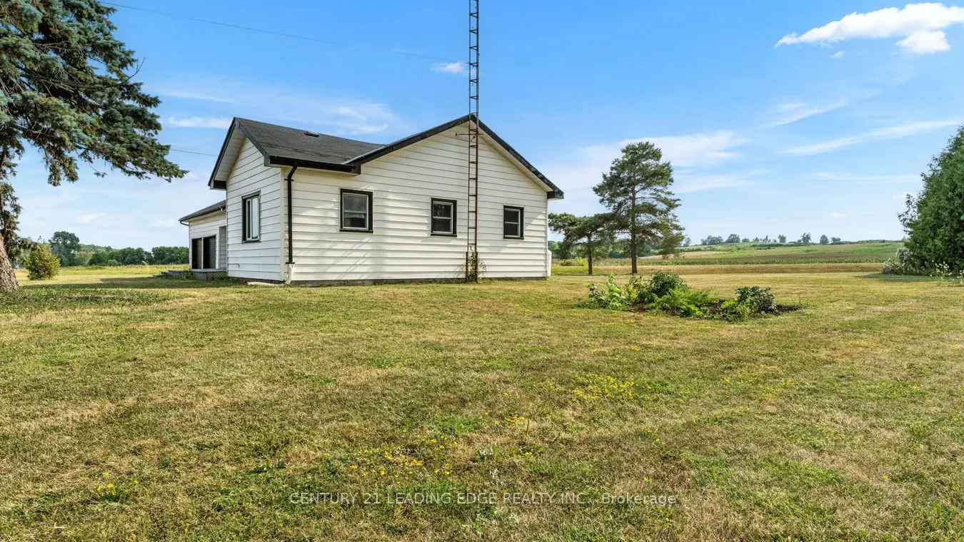 1591 Wallbridge-Loyalist Road