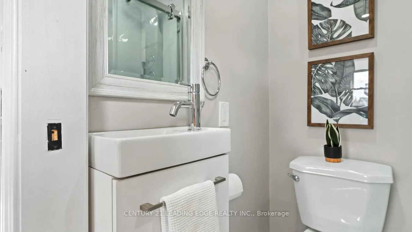 1591 Wallbridge-Loyalist Road