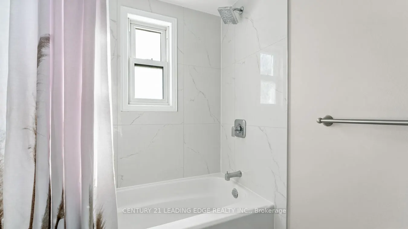 1591 Wallbridge-Loyalist Road