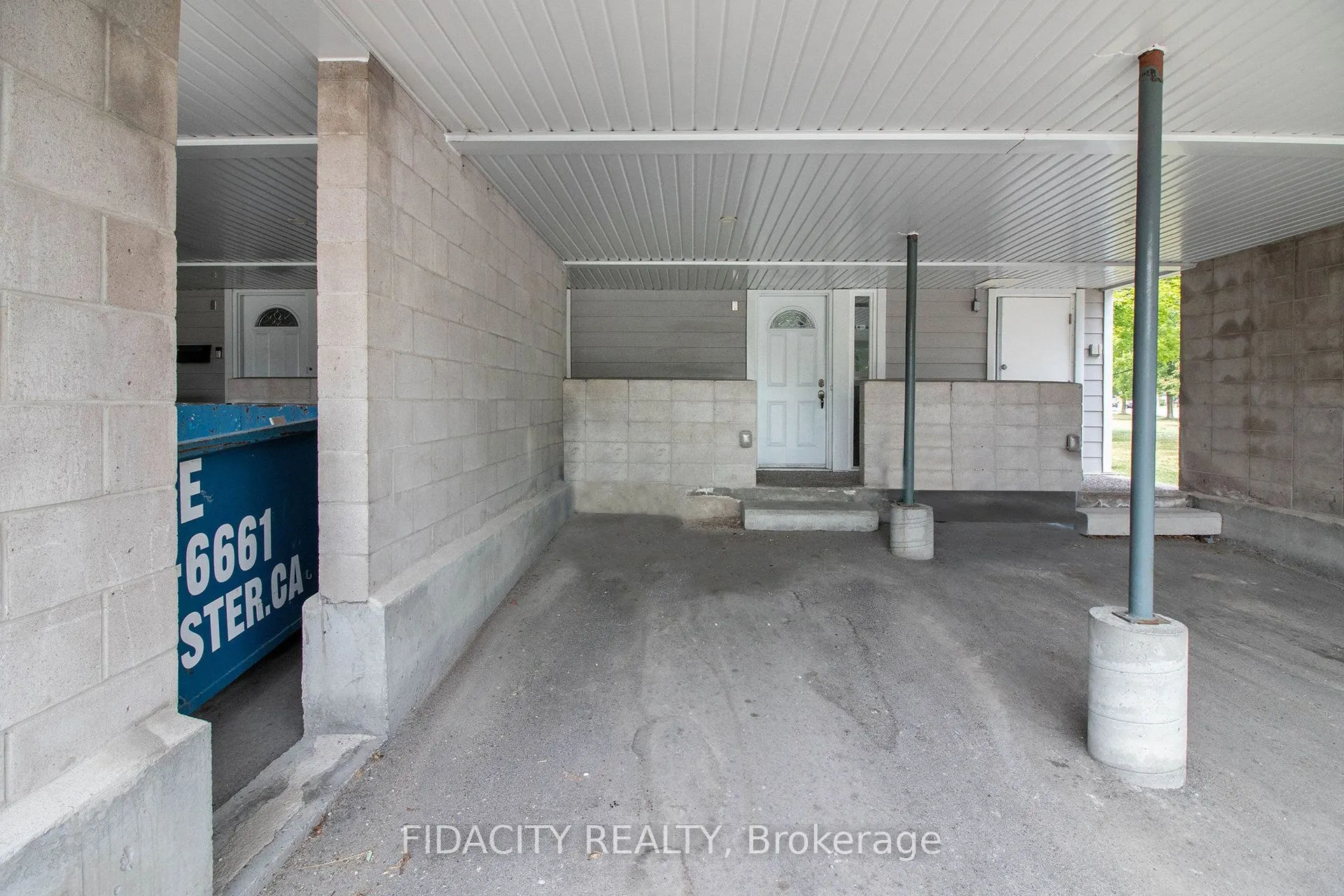 825 Cahill Drive W, #180