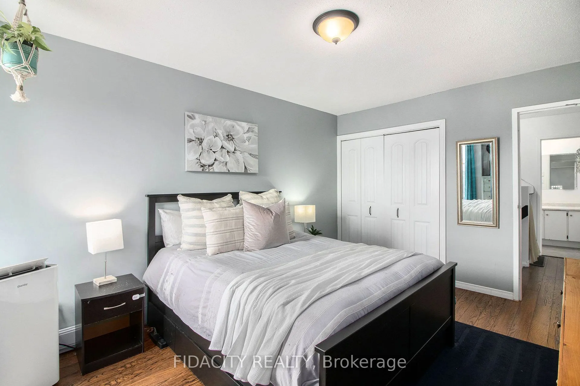 825 Cahill Drive W, #180