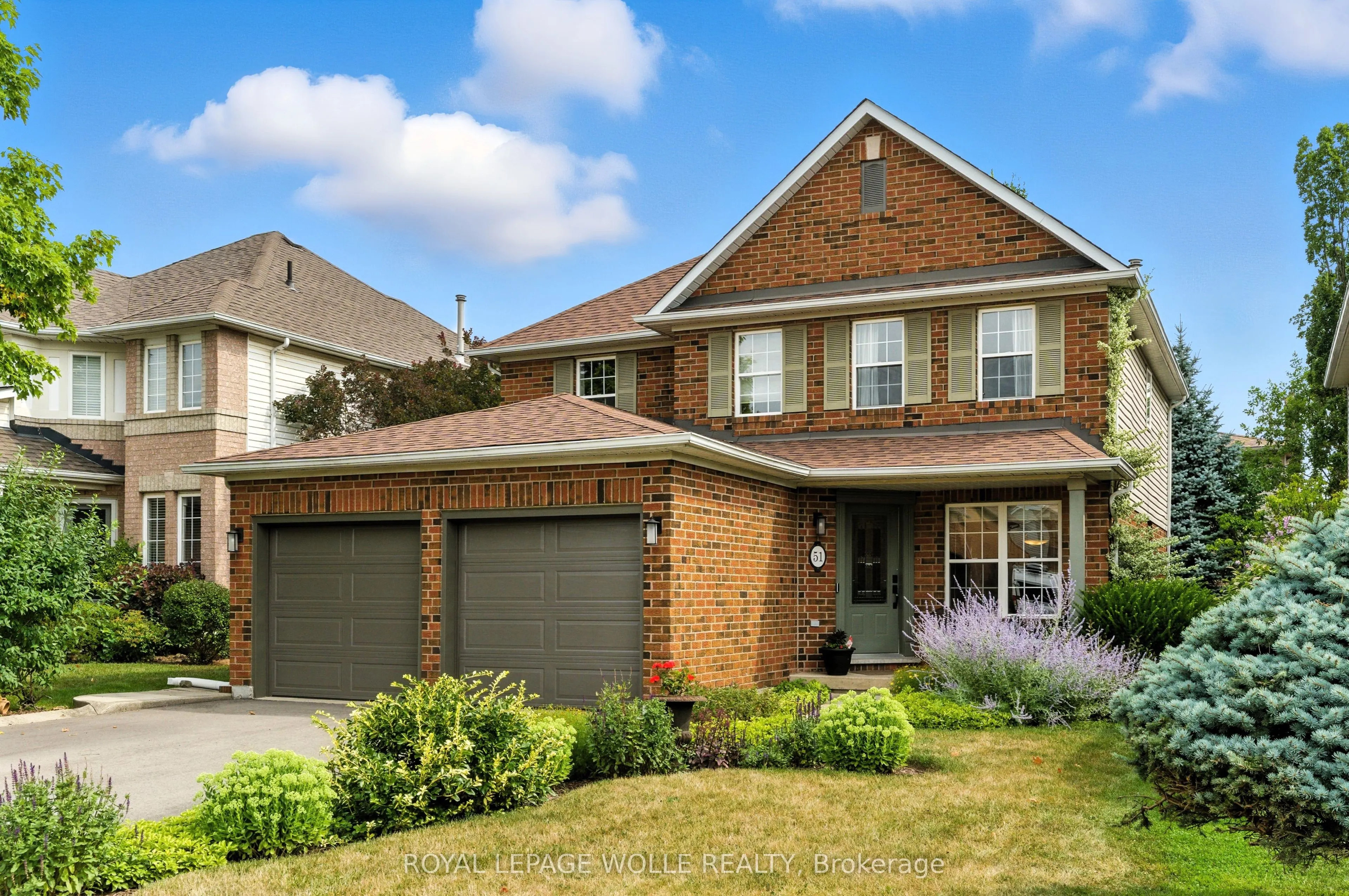 51 Strathroy Crescent
