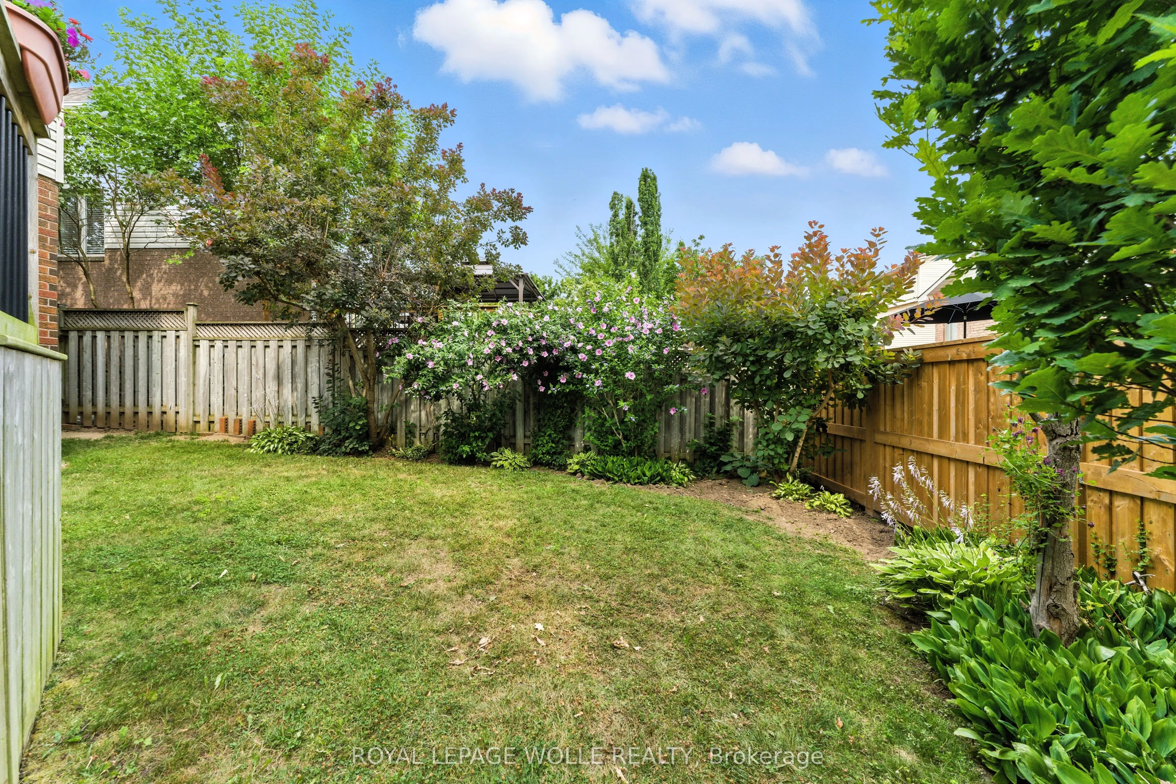 51 Strathroy Crescent