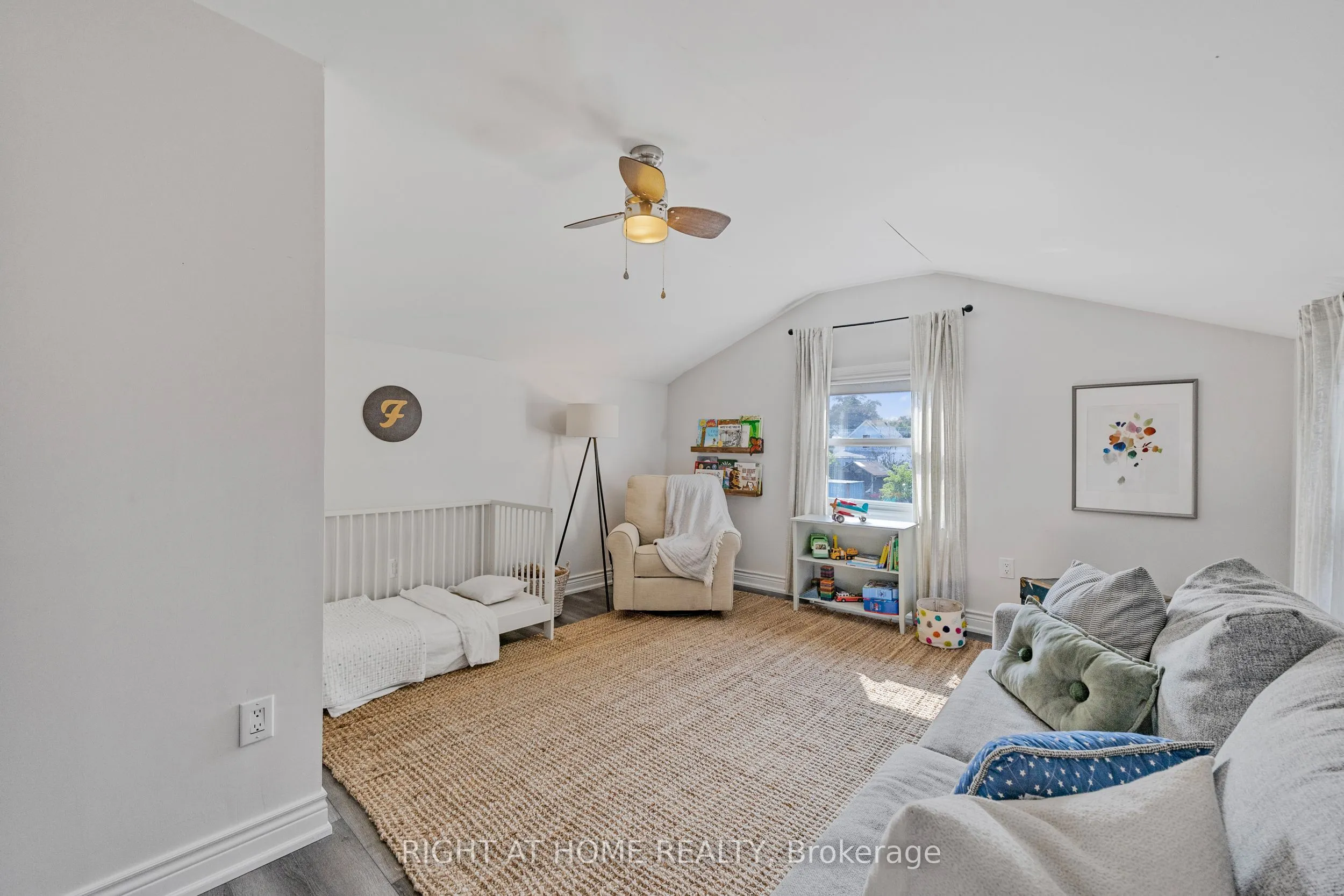 71 Robins Avenue