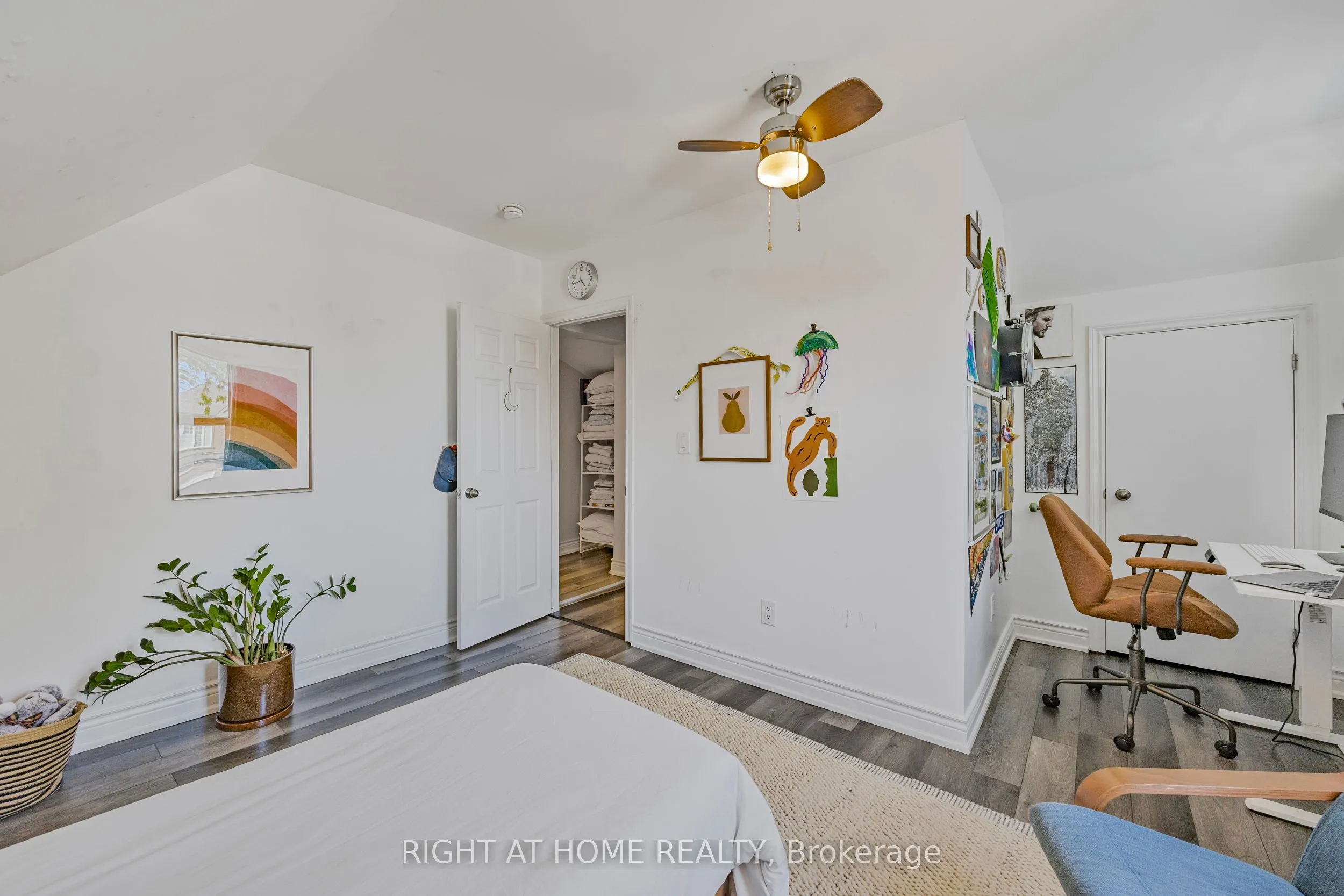 71 Robins Avenue