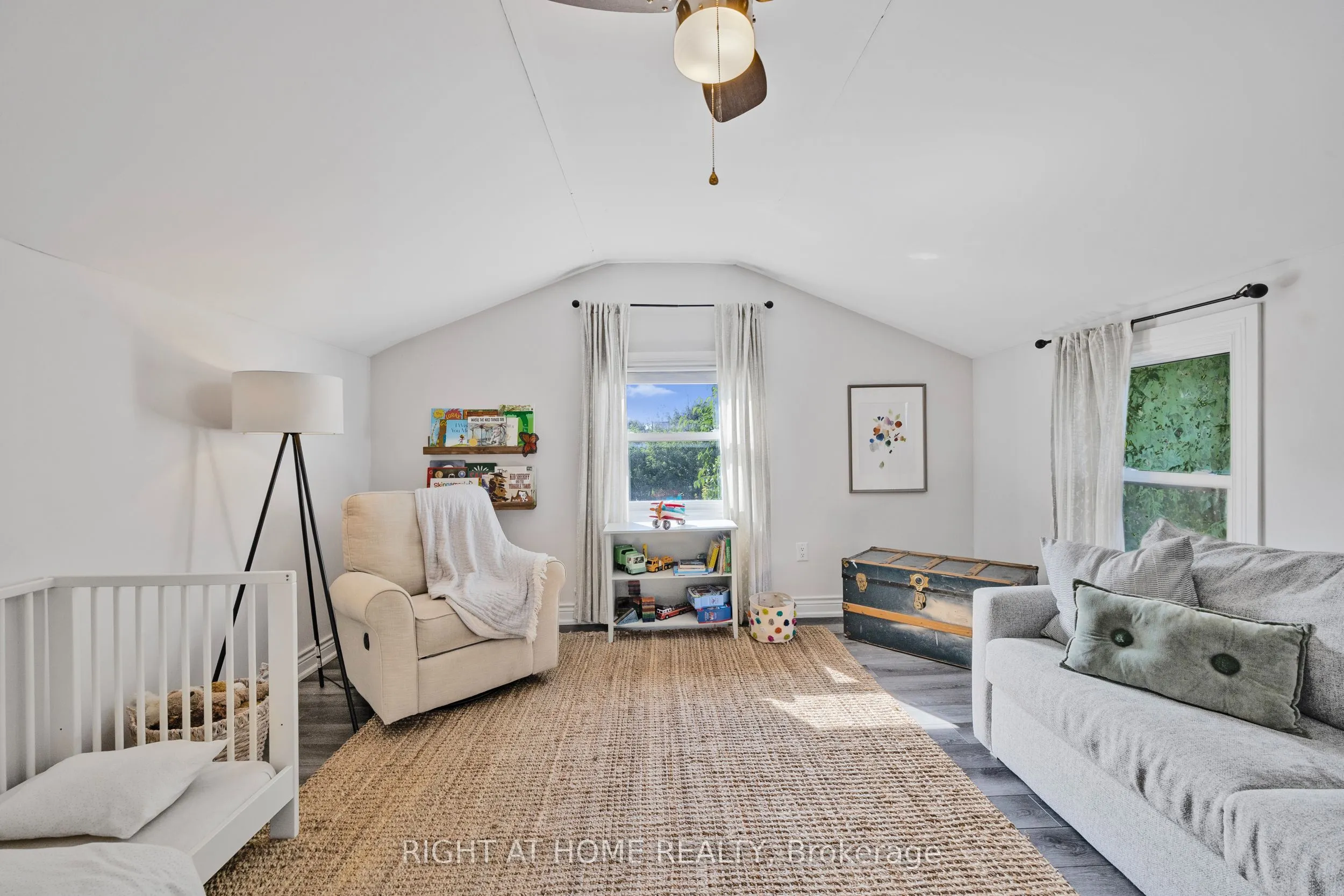 71 Robins Avenue