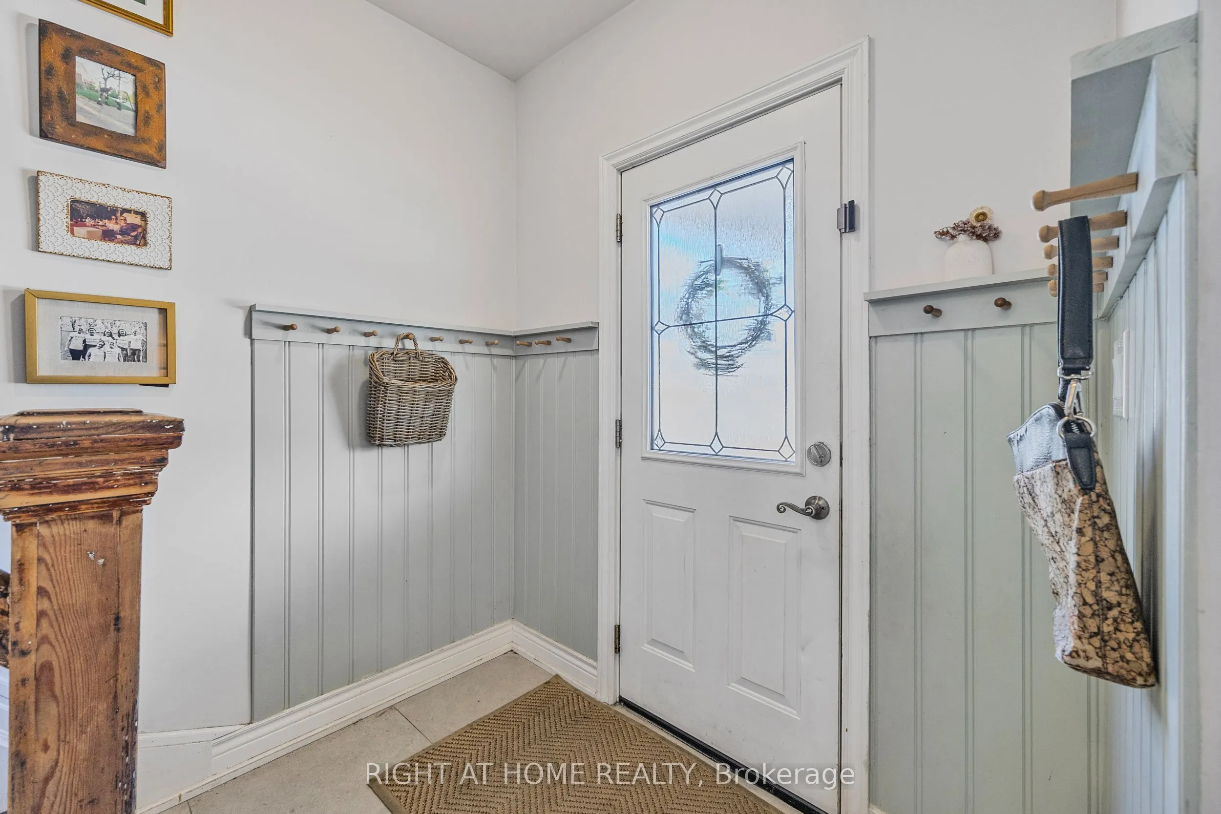 71 Robins Avenue