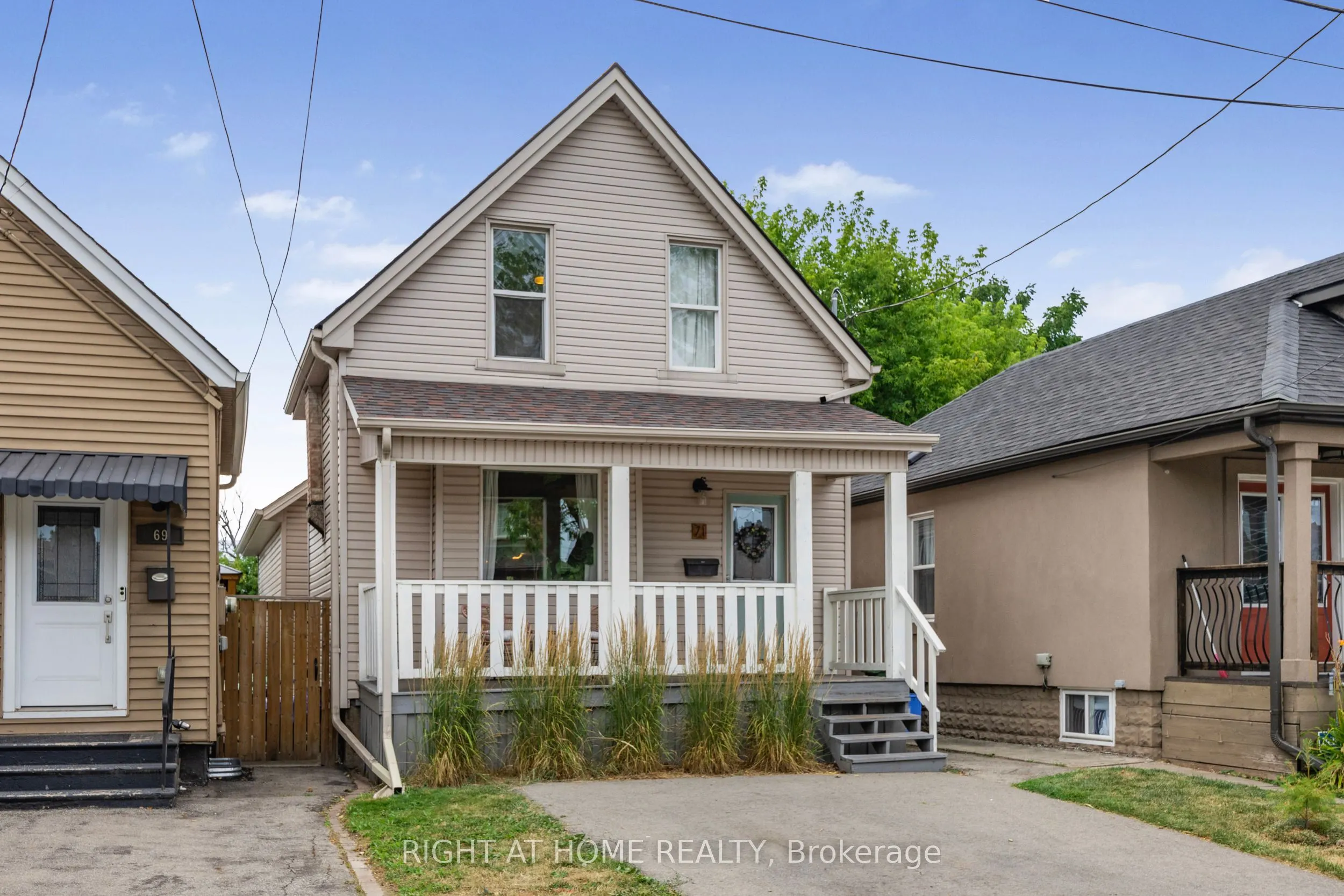 71 Robins Avenue