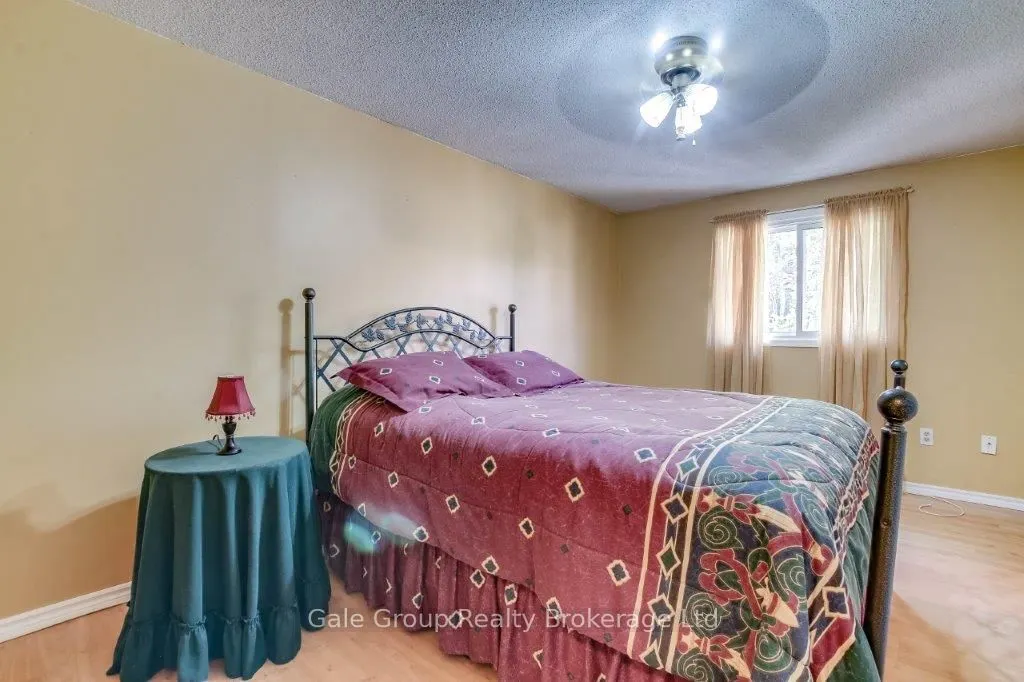 458 Springbank Avenue N, #7