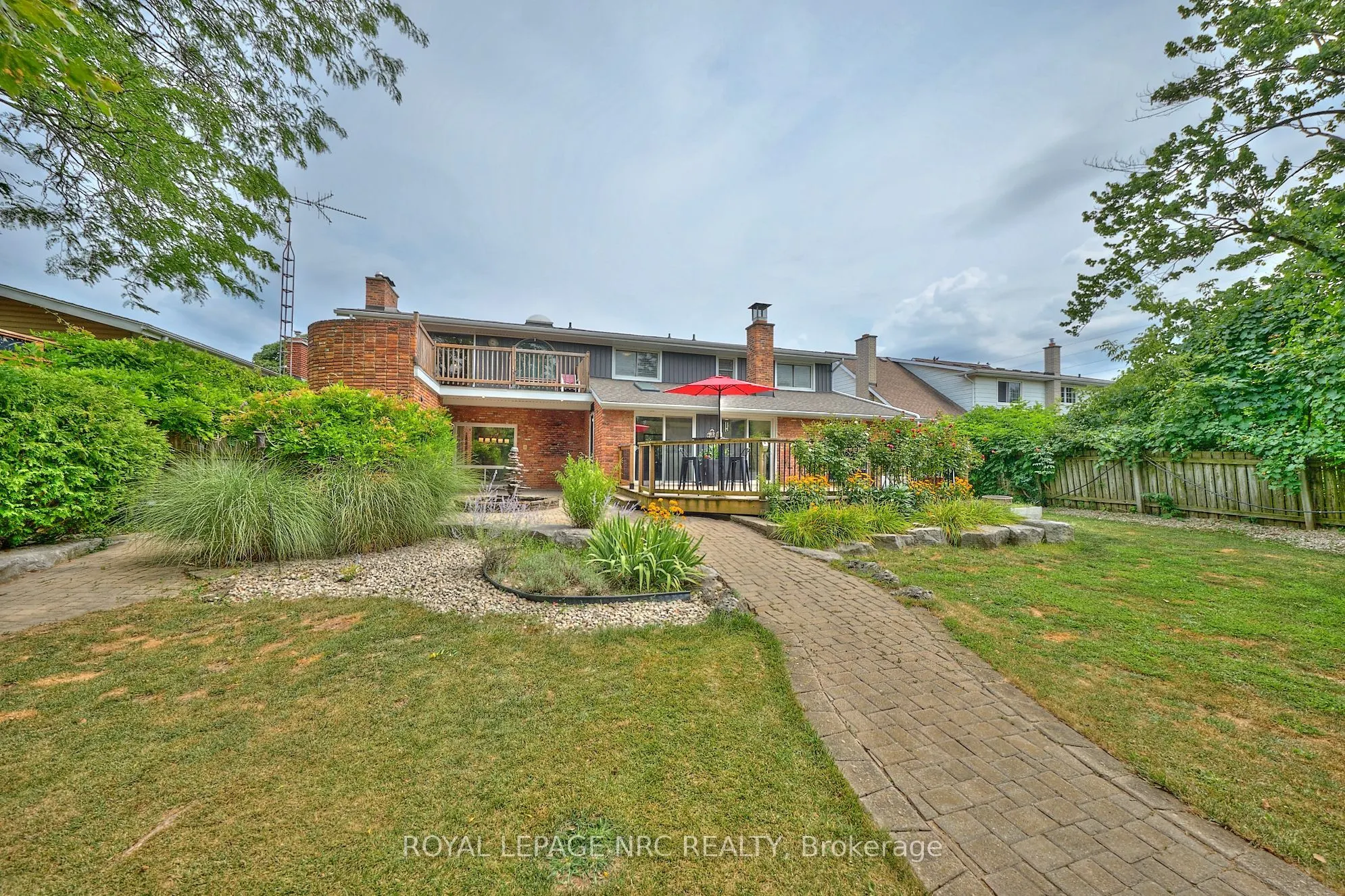 46 Adelene Crescent