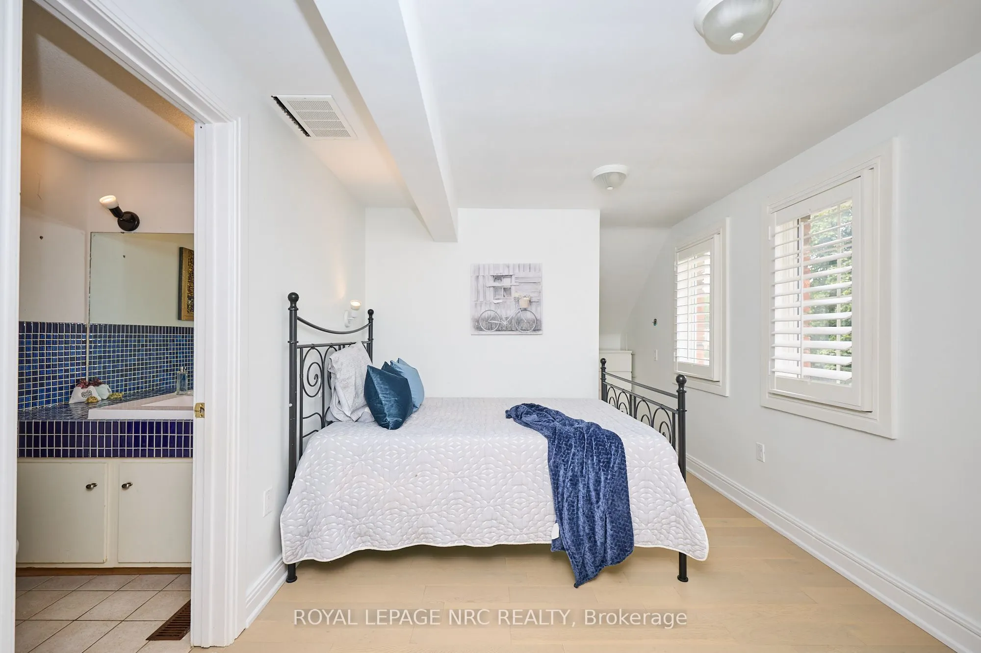46 Adelene Crescent
