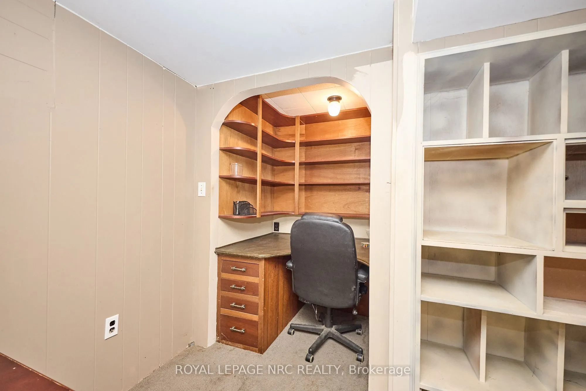 46 Adelene Crescent