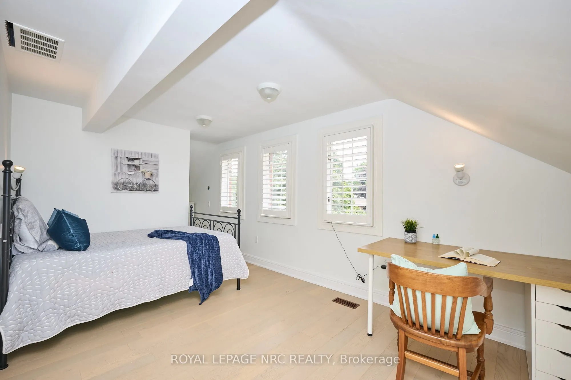 46 Adelene Crescent