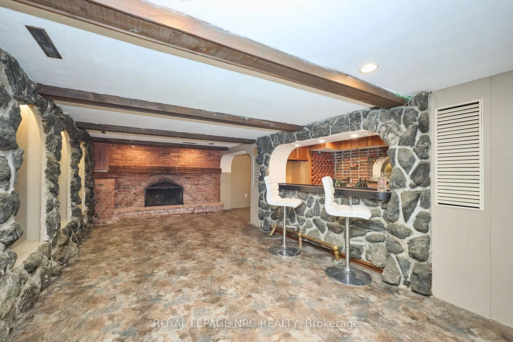 46 Adelene Crescent