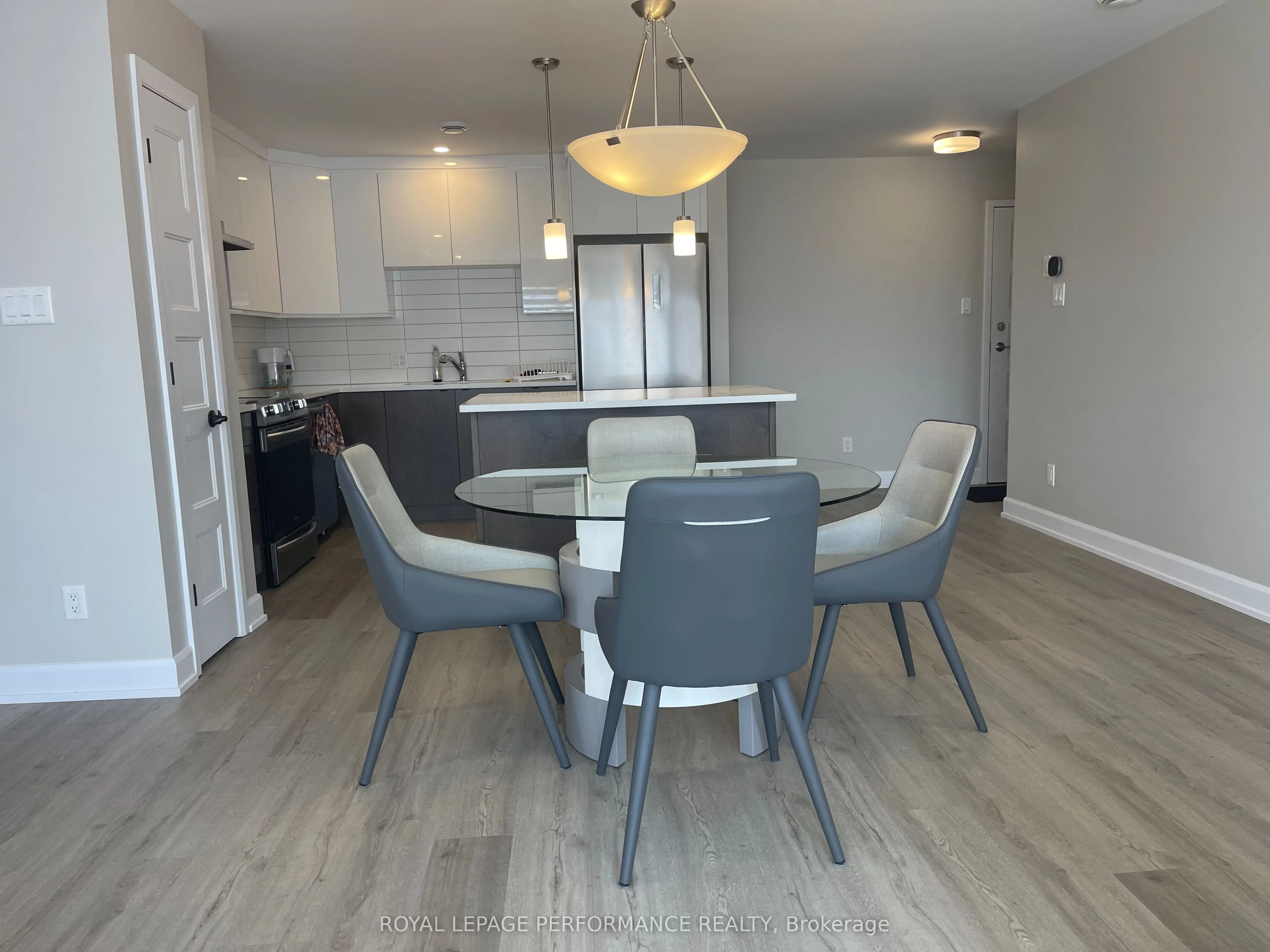 271 Belfort Street, #202