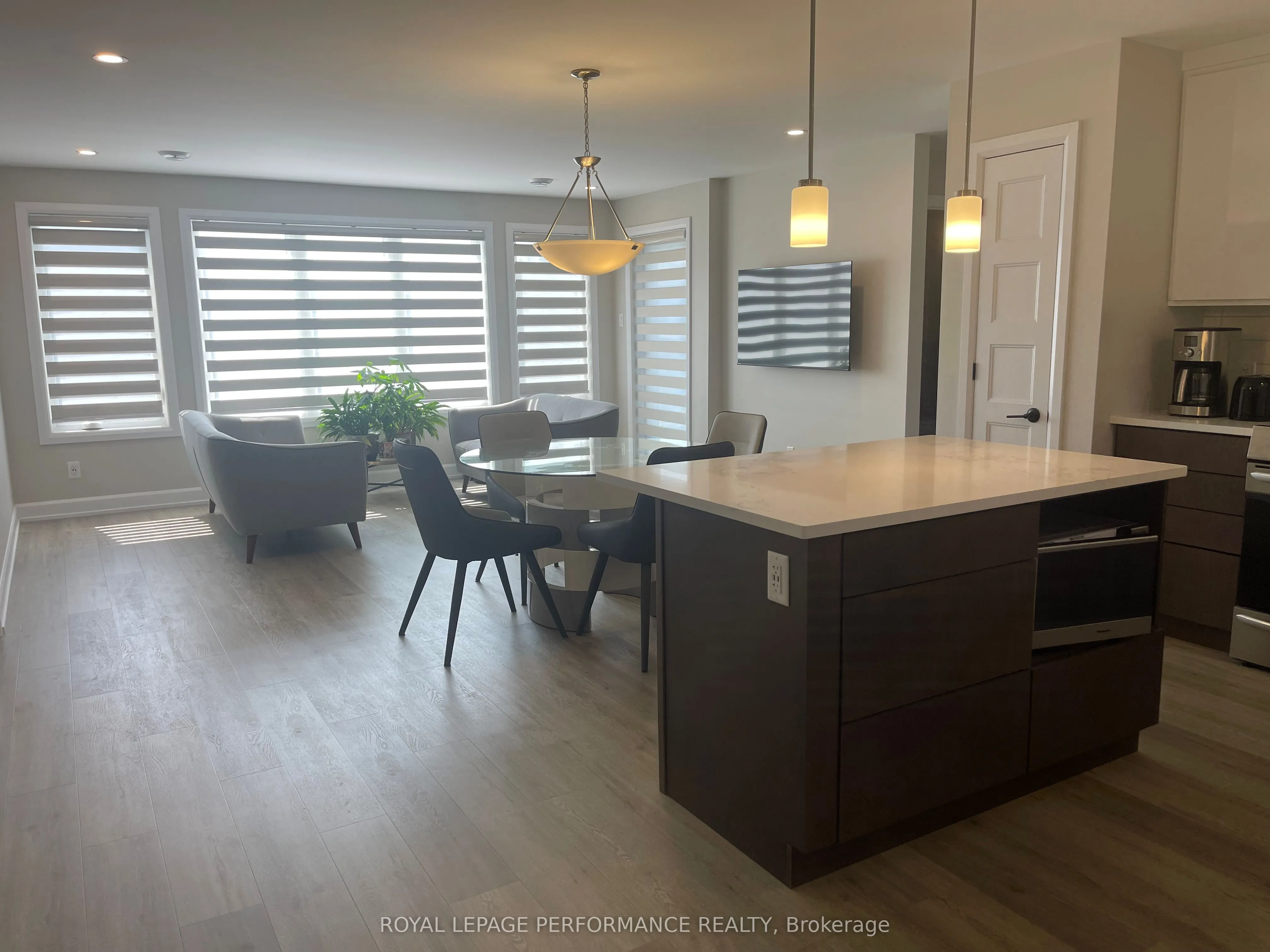 271 Belfort Street, #202
