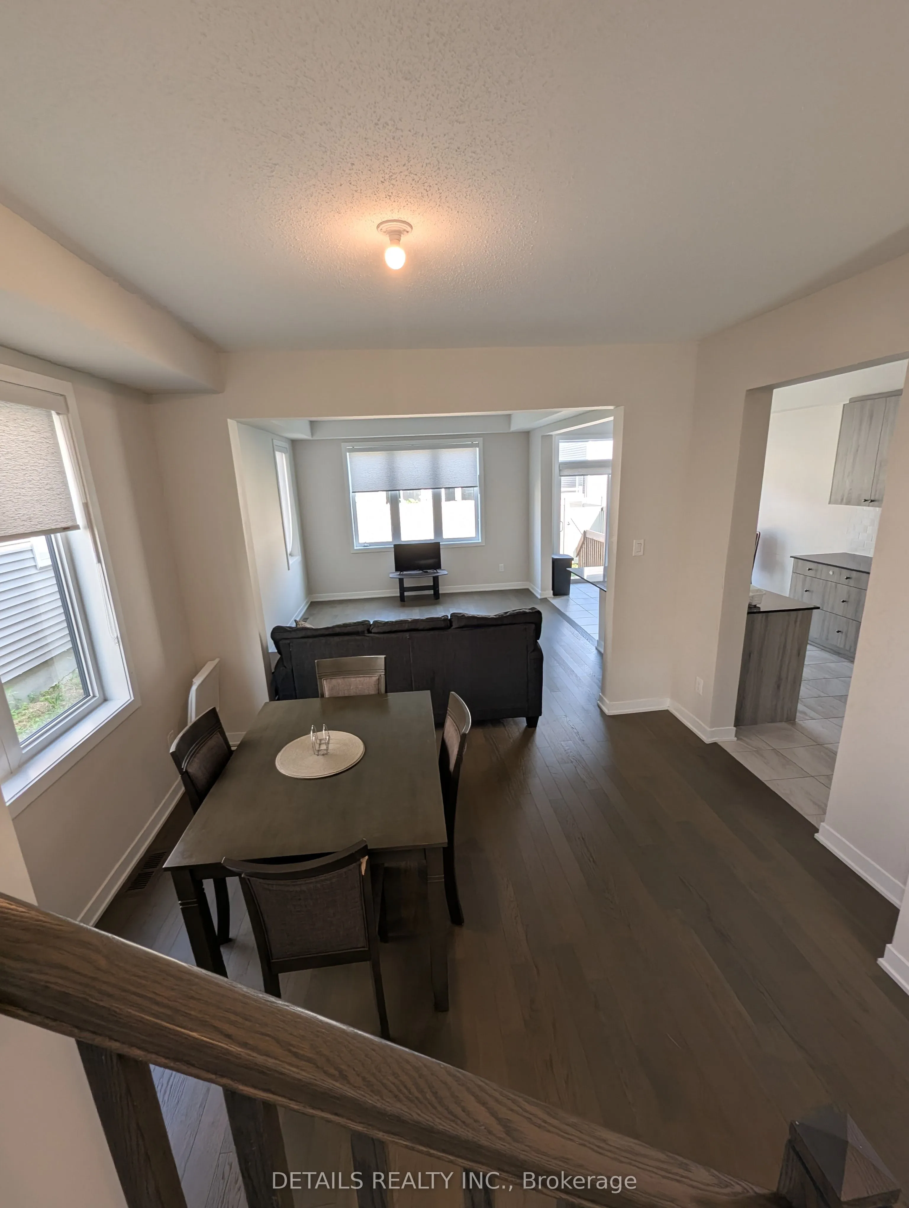 2484 WATERCOLOURS Way