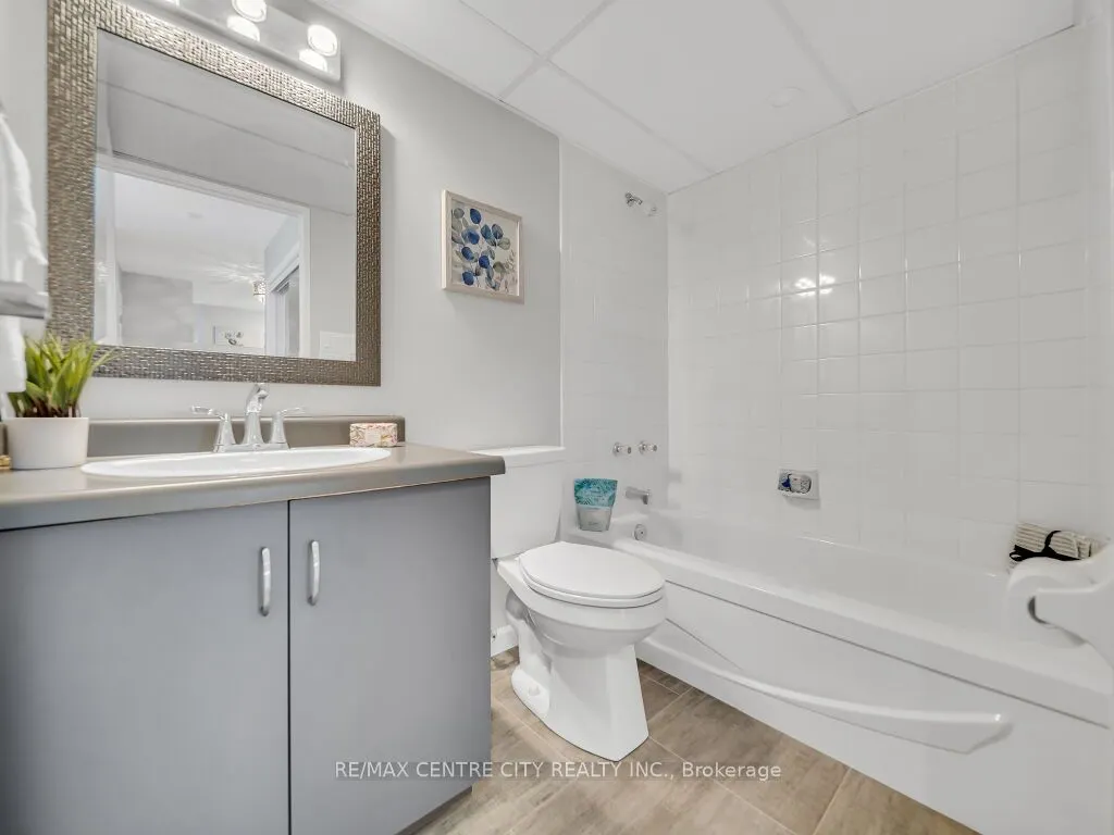 521 Riverside Drive, #611