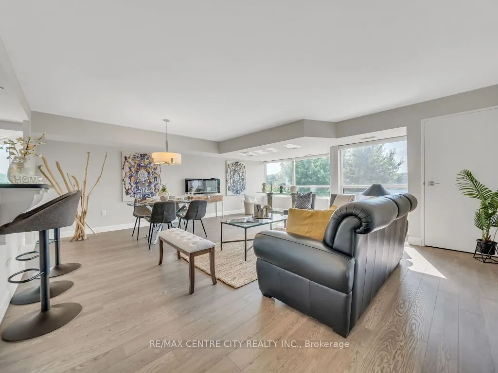 521 Riverside Drive, #611