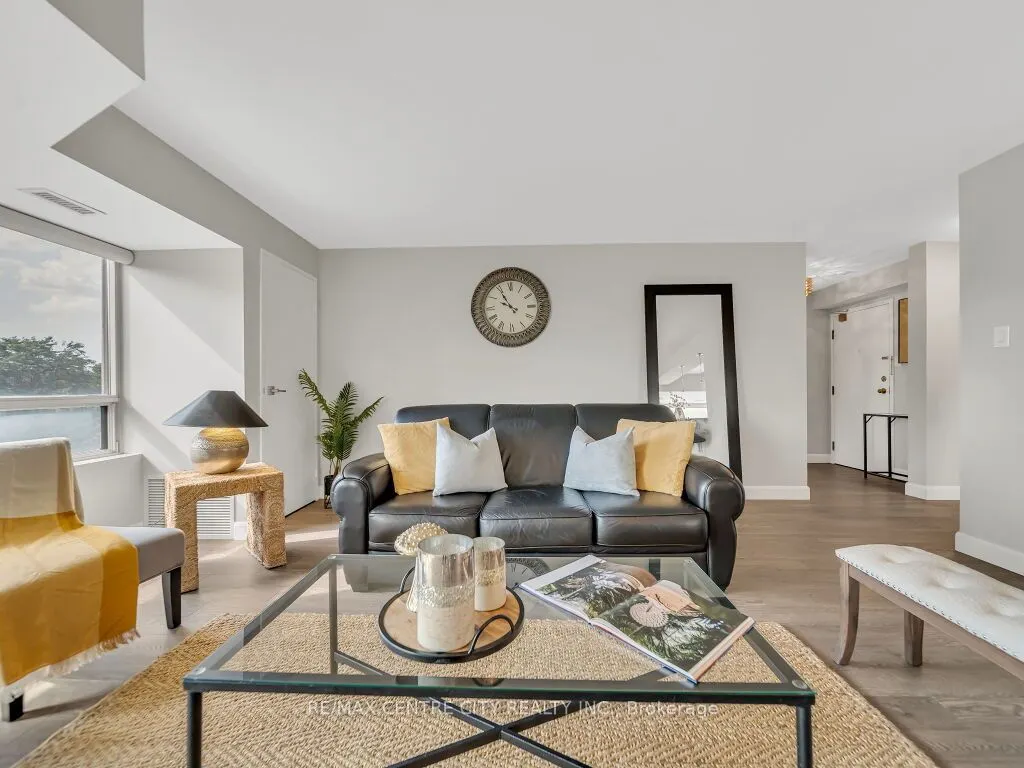 521 Riverside Drive, #611