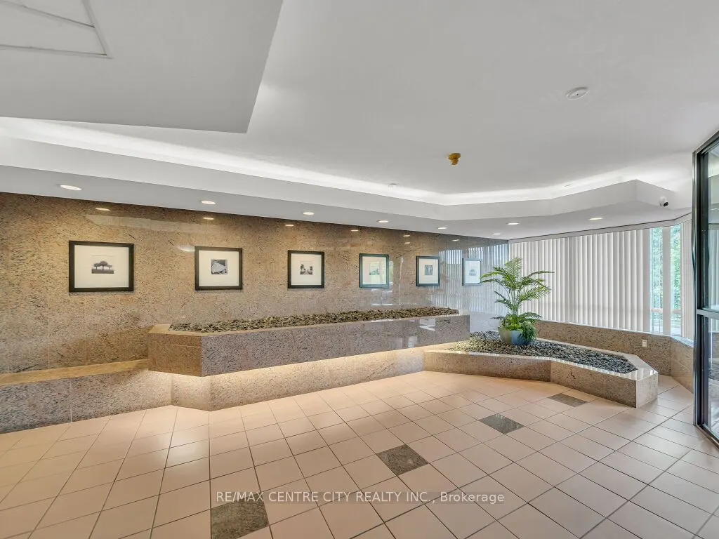 521 Riverside Drive, #611