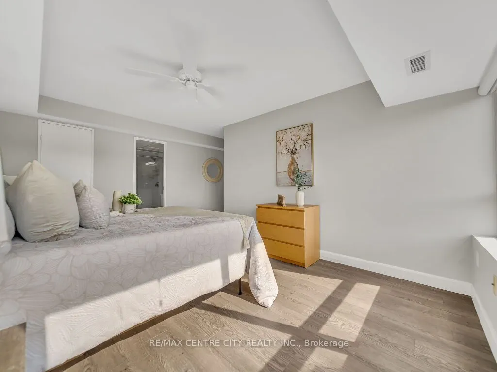 521 Riverside Drive, #611