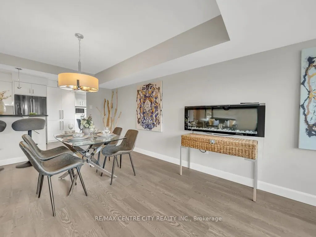 521 Riverside Drive, #611