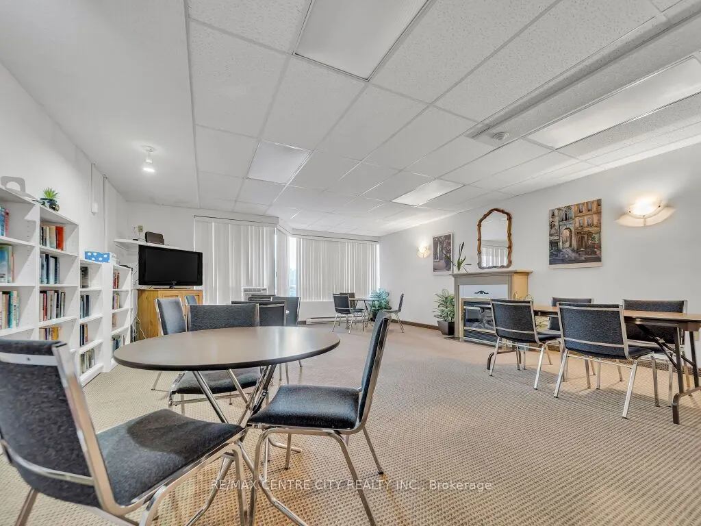 521 Riverside Drive, #611