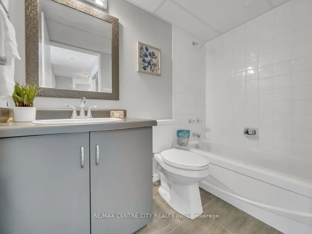 521 Riverside Drive, #611