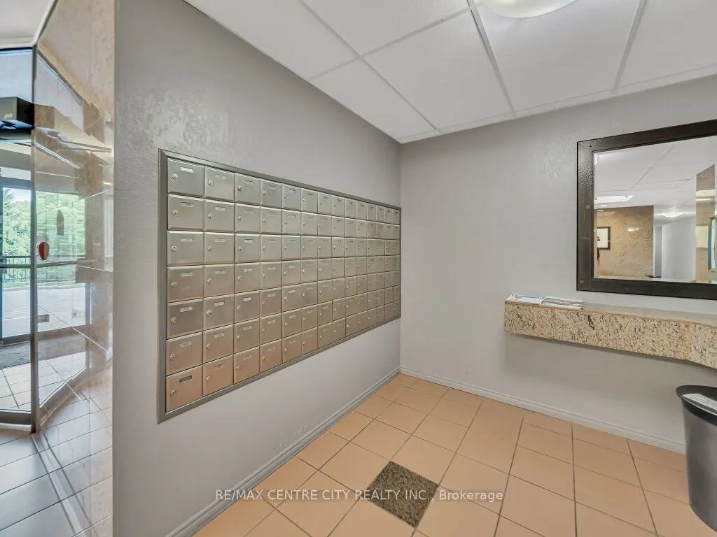 521 Riverside Drive, #611
