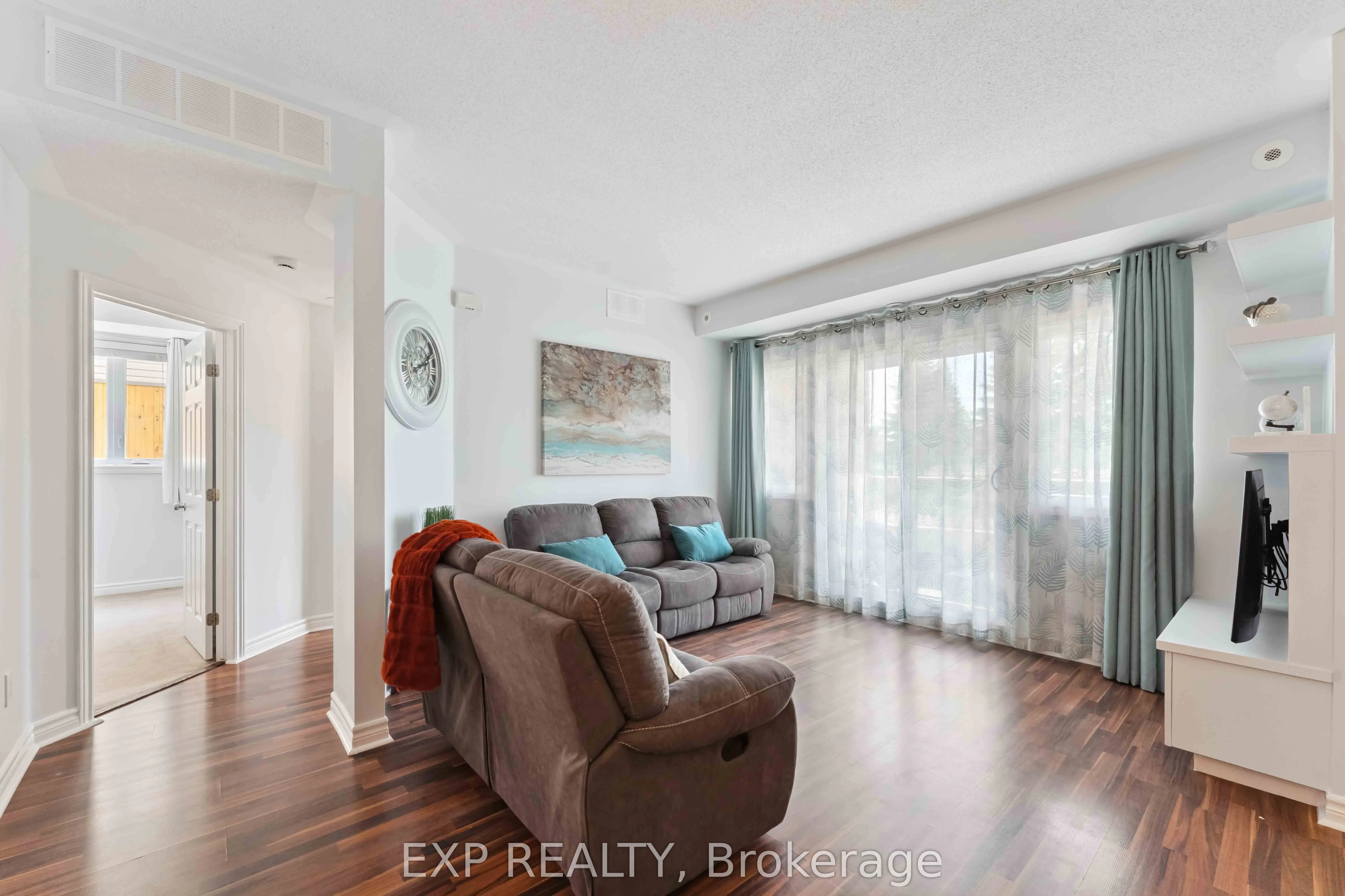 231 Crestway Drive, #B