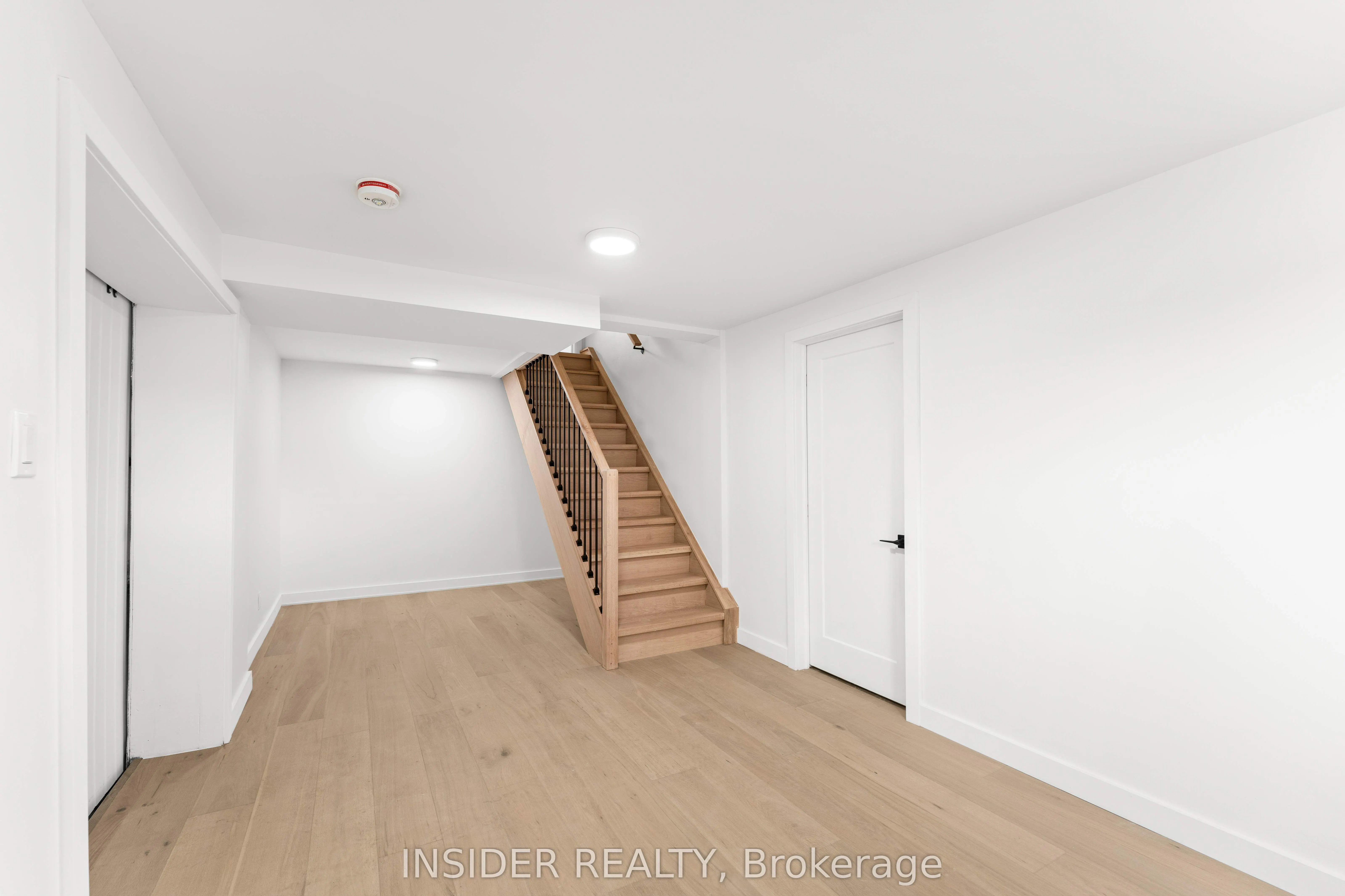 1802 Sydenham Road