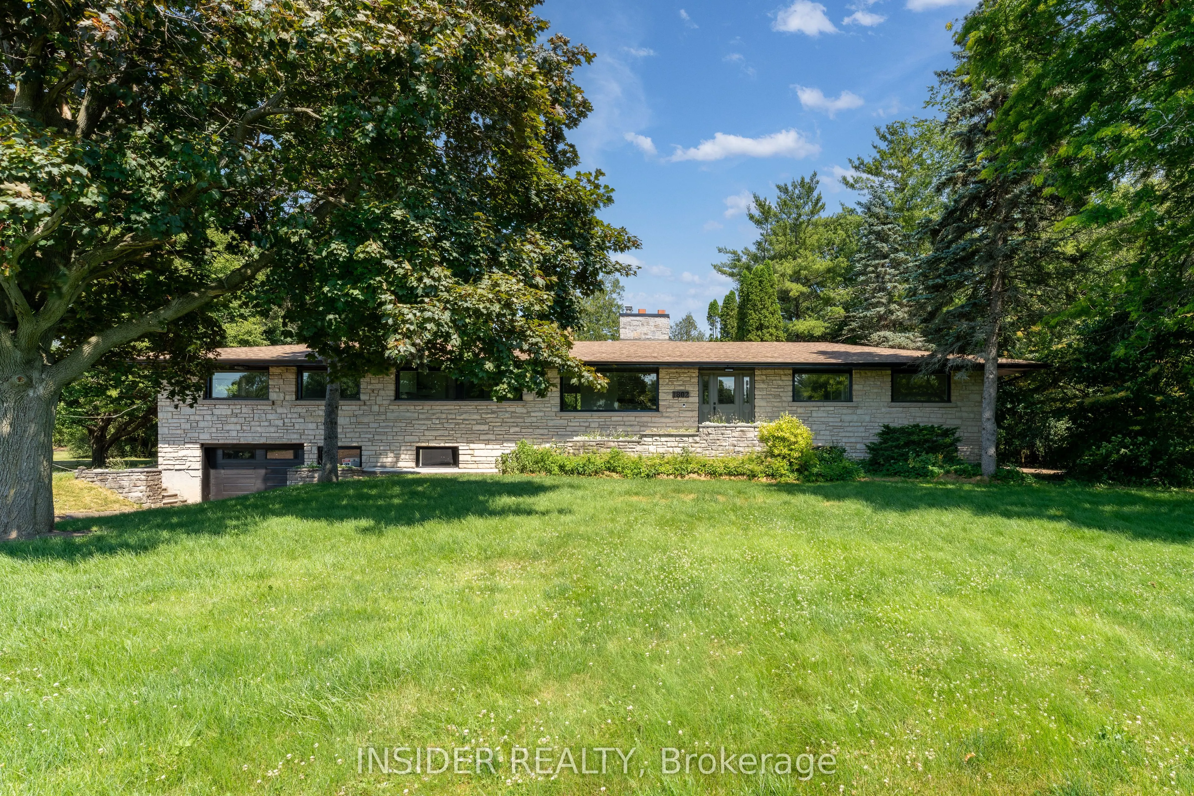 1802 Sydenham Road