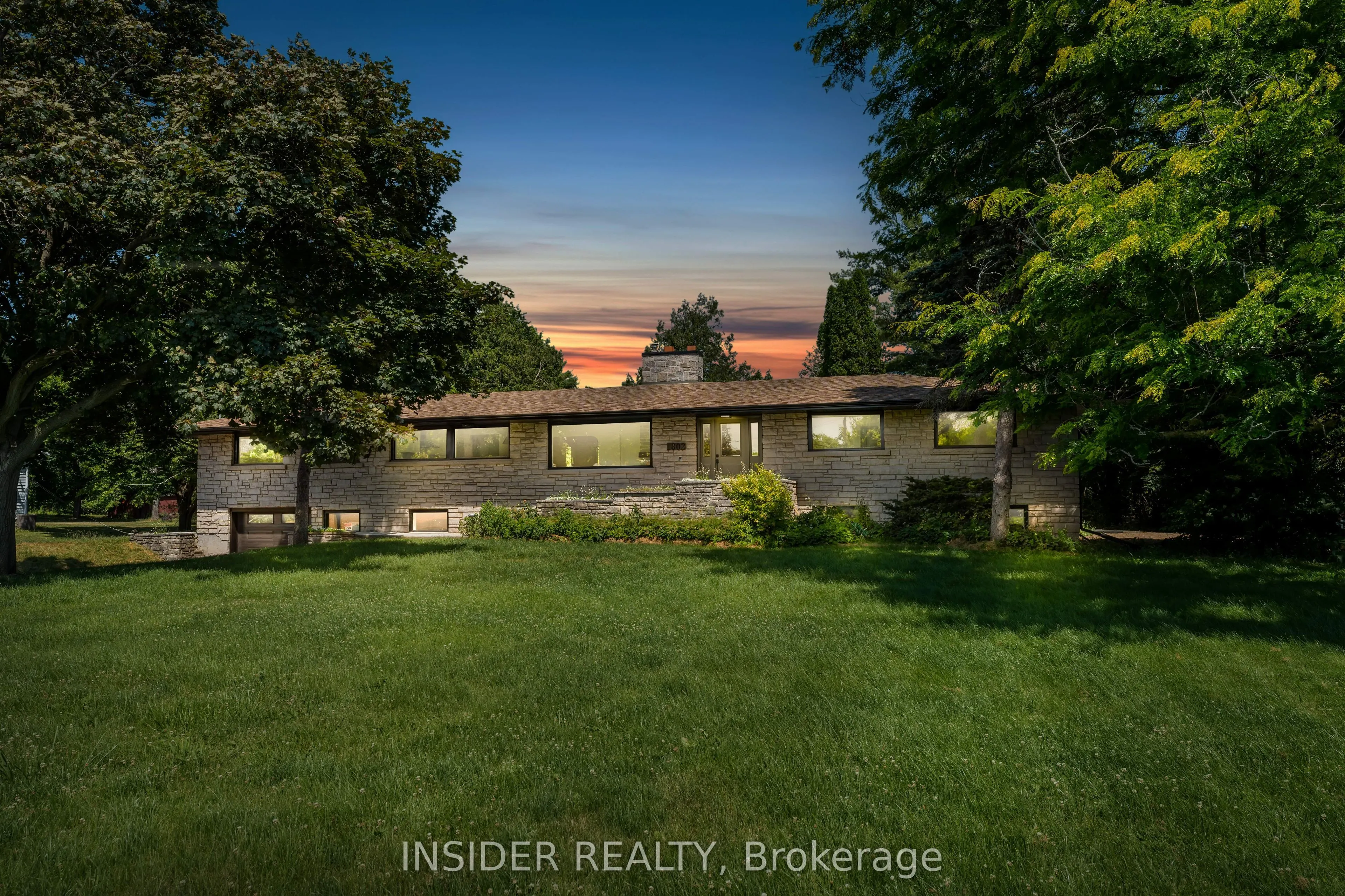 1802 Sydenham Road